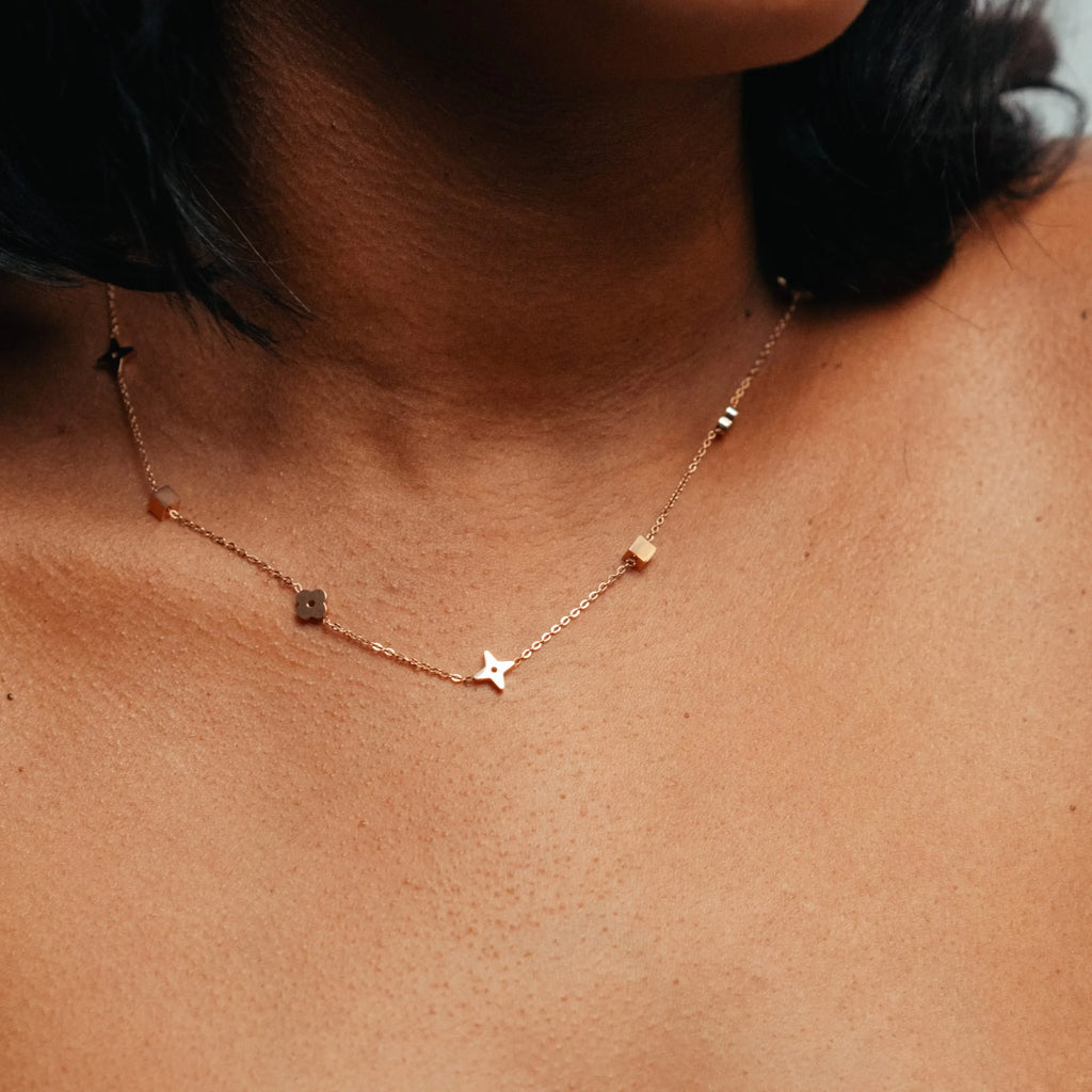 Alizia Charms Short Necklace