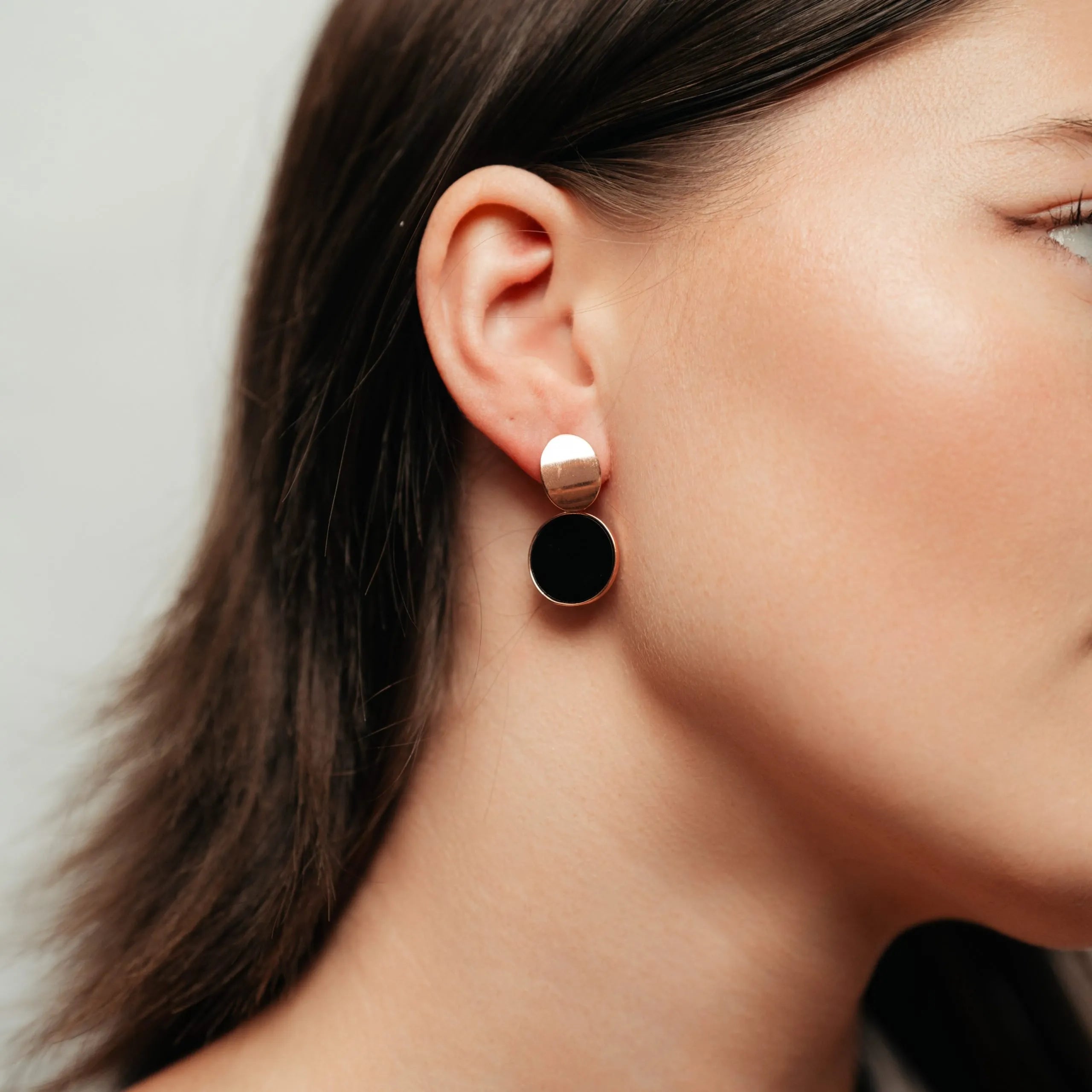 Alizia Kelly Drop Earrings