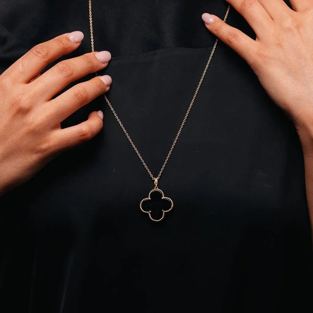 Alizia Clove Long Necklace
