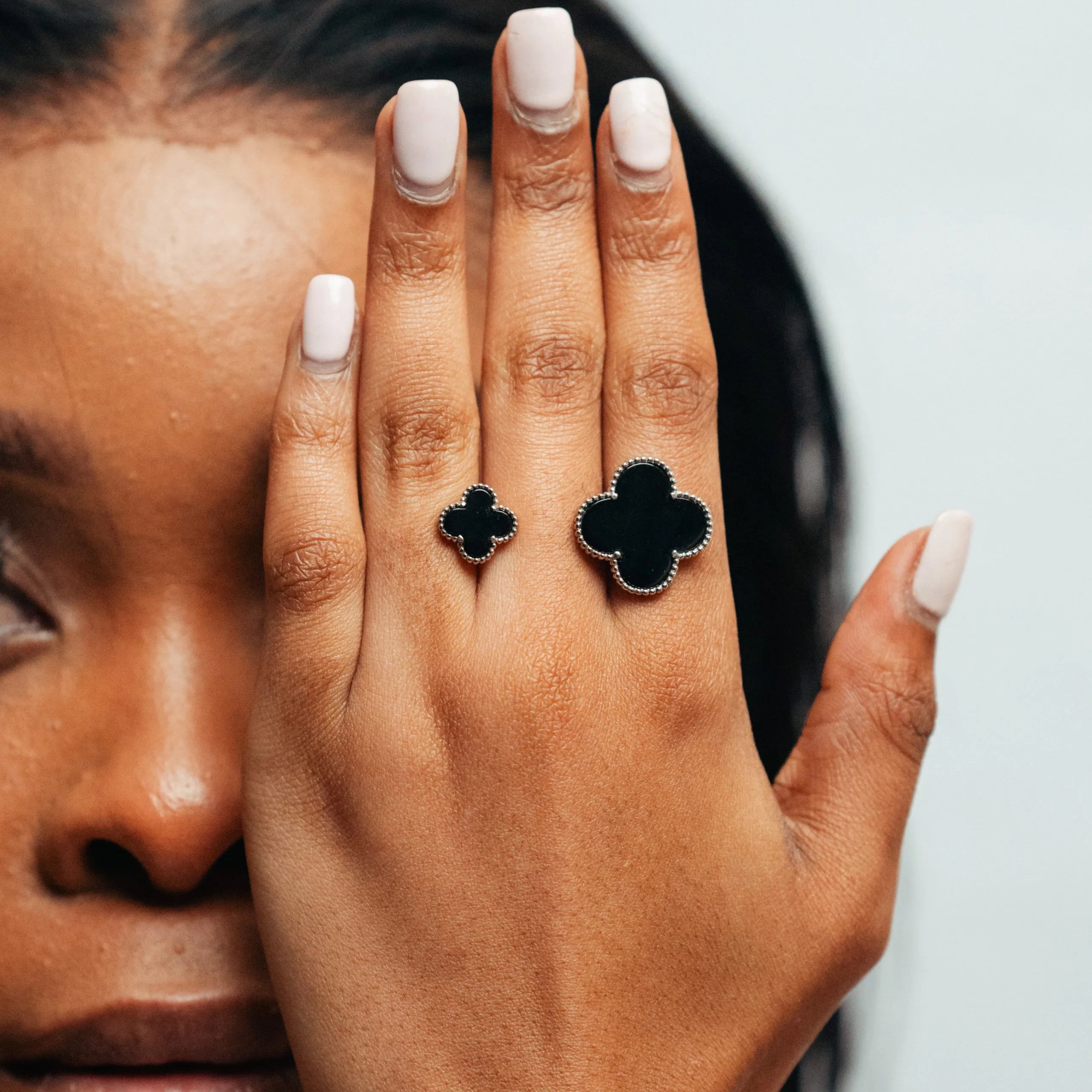 Alizia Double Open Clove Ring