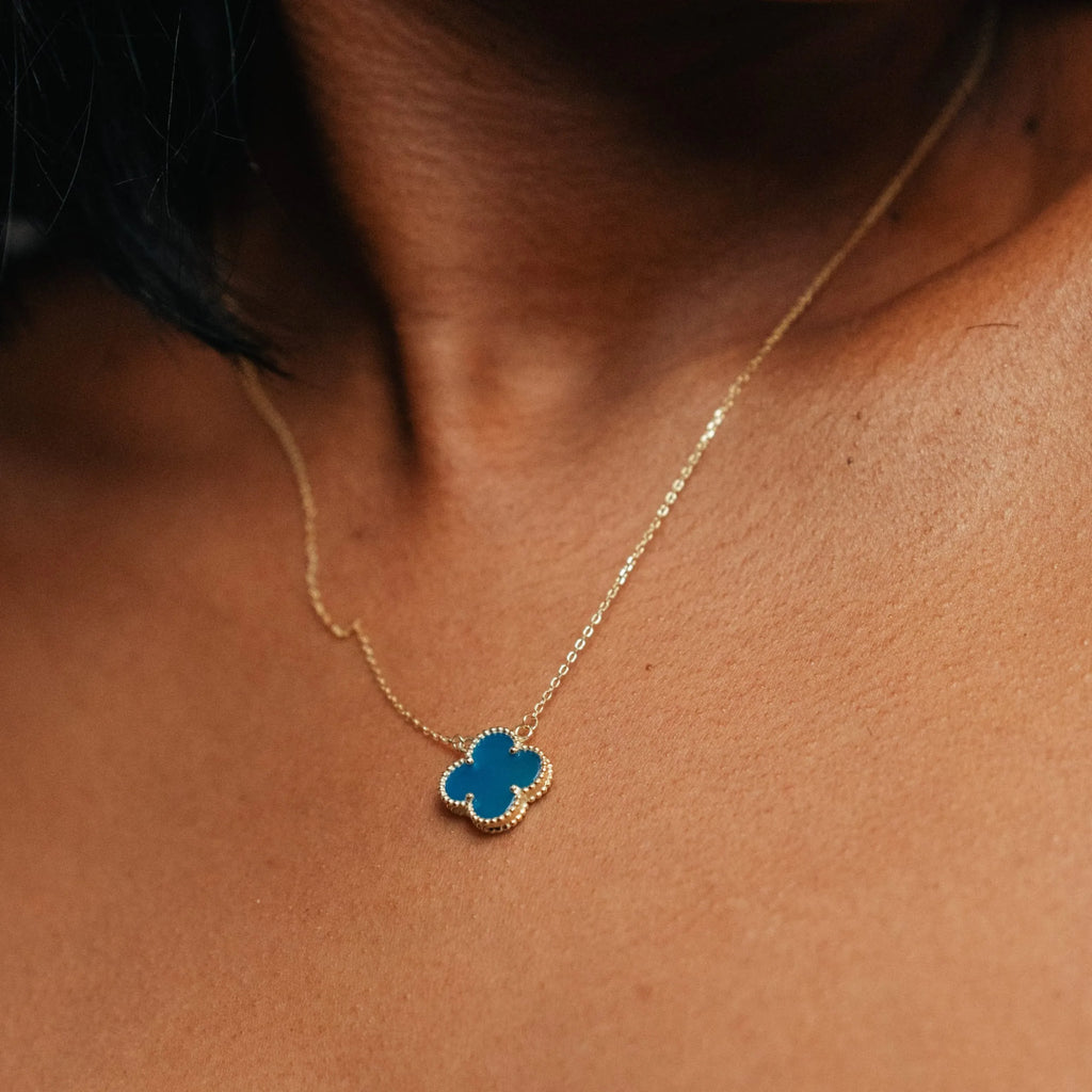 Alizia Single Clove Short Necklace
