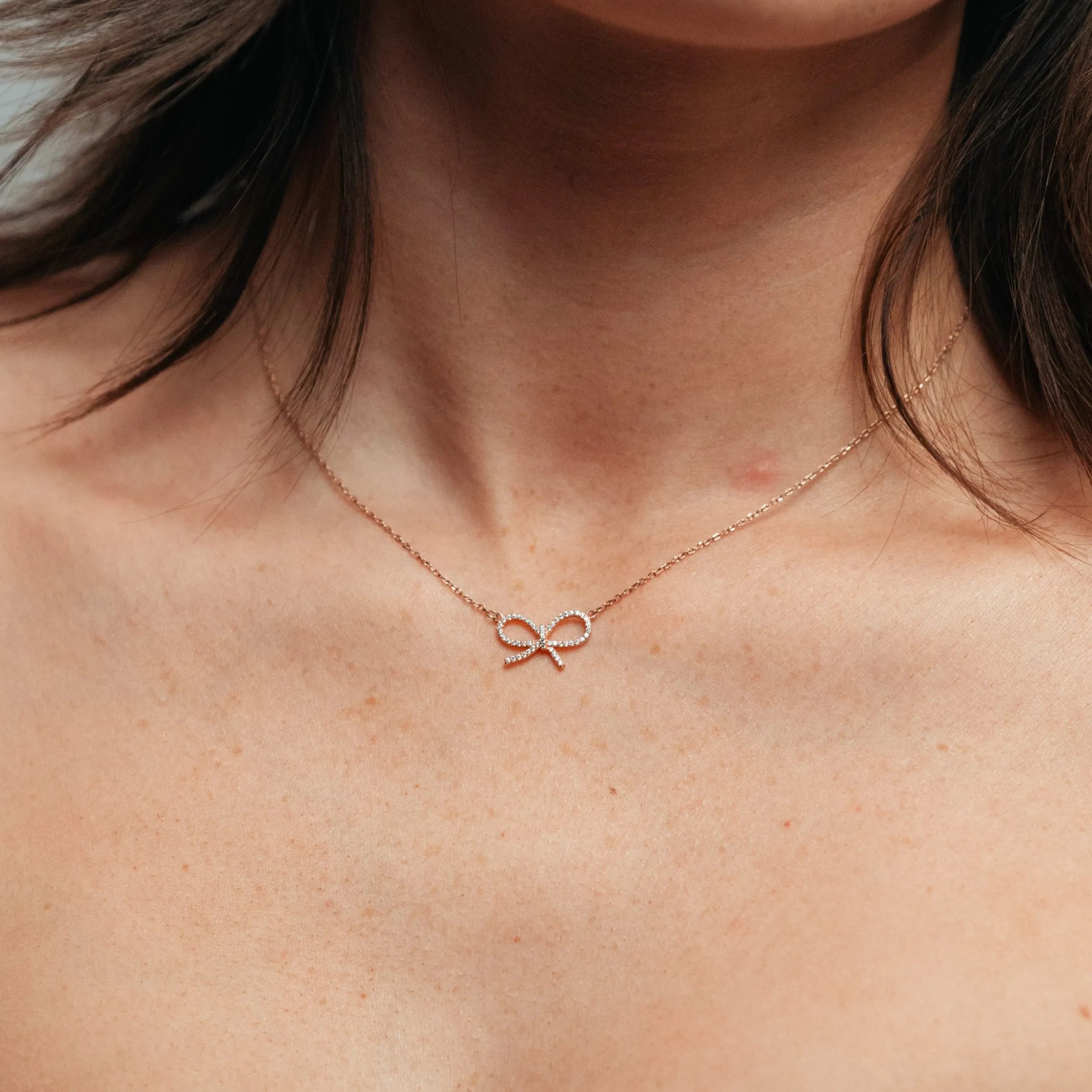 Alizia Dainty Bow Short Necklace