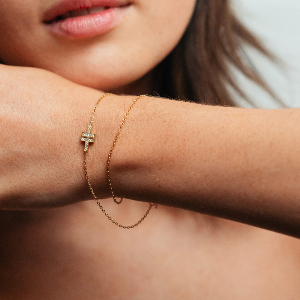 Alizia Mirror T Bracelet