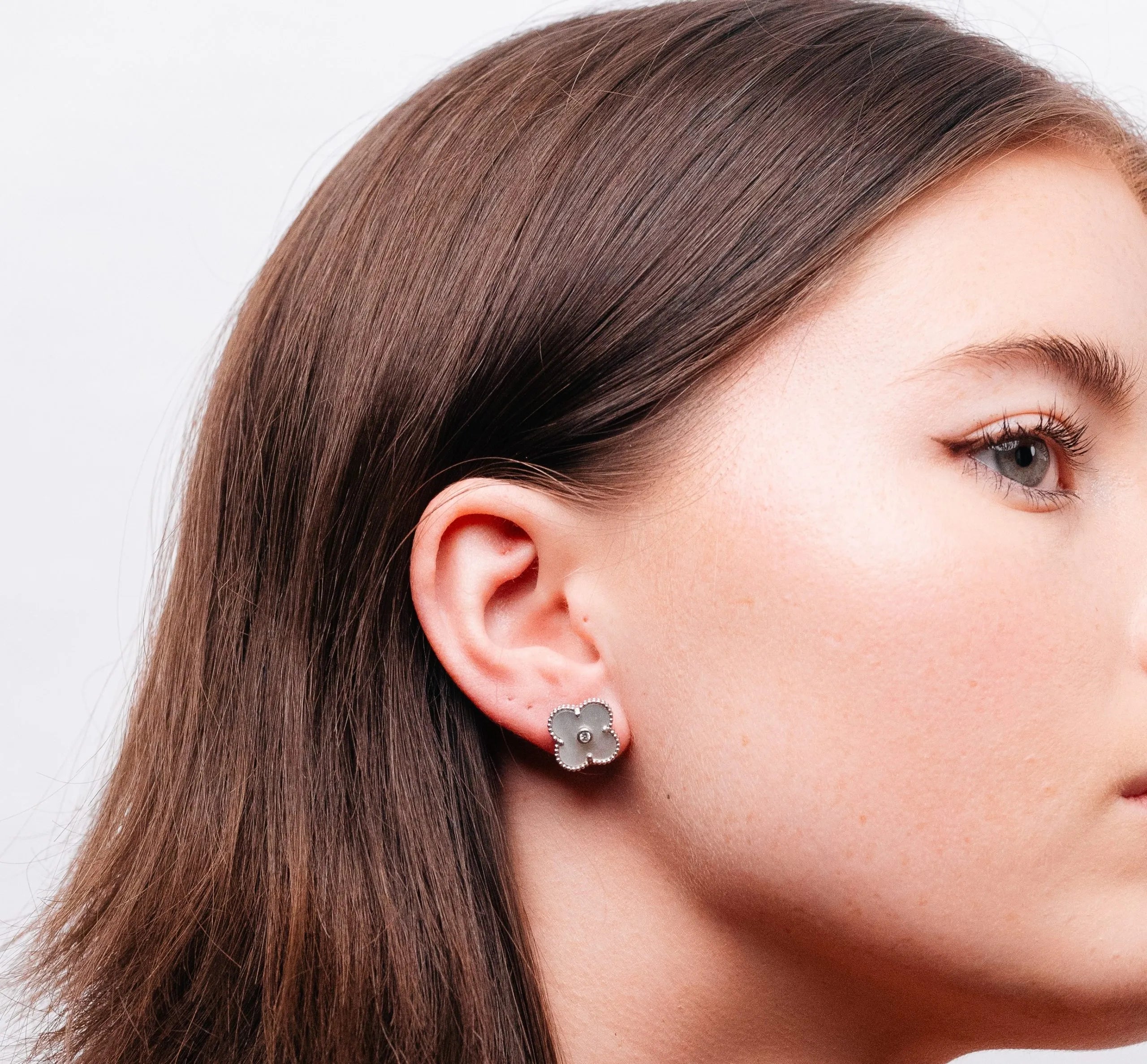 Alizia Single Stud Clove Stud Earrings