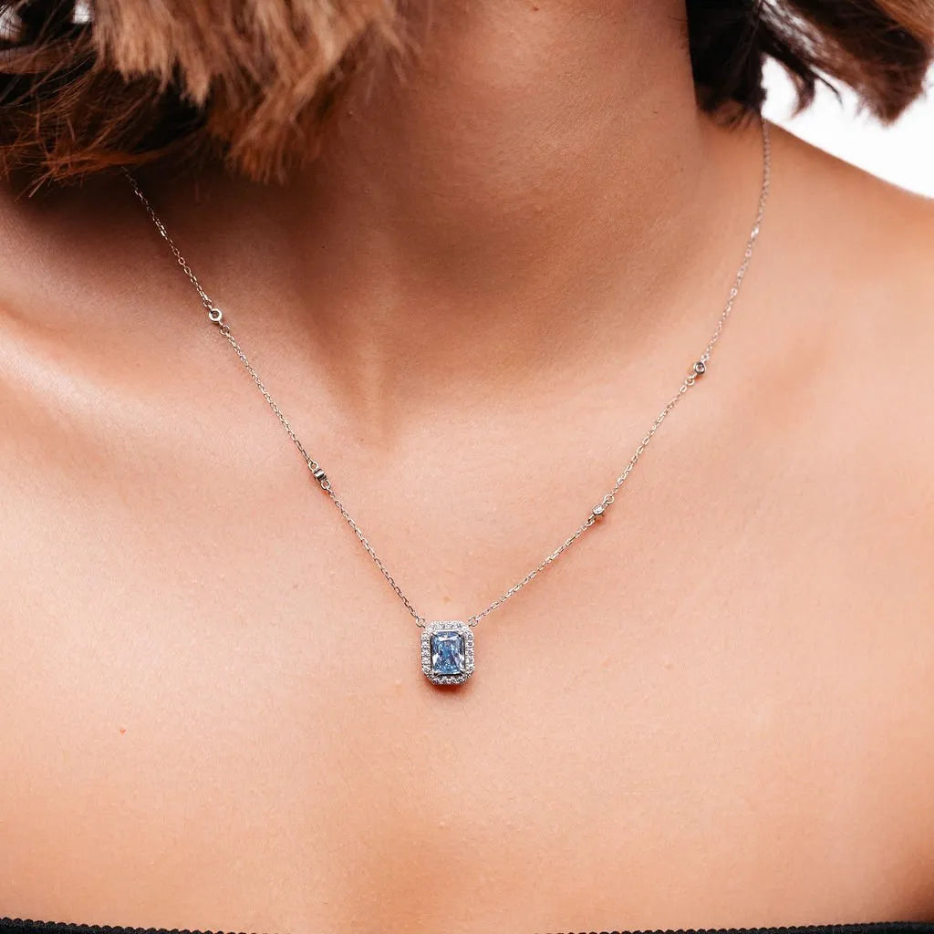 Alizia Stone Short Necklace