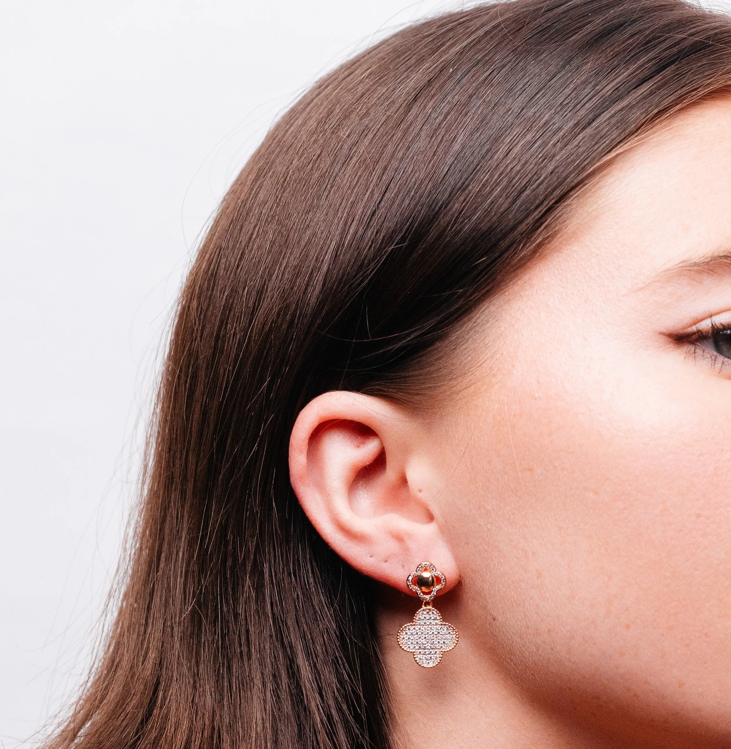 Alizia Chunky Clove Stud Earrings