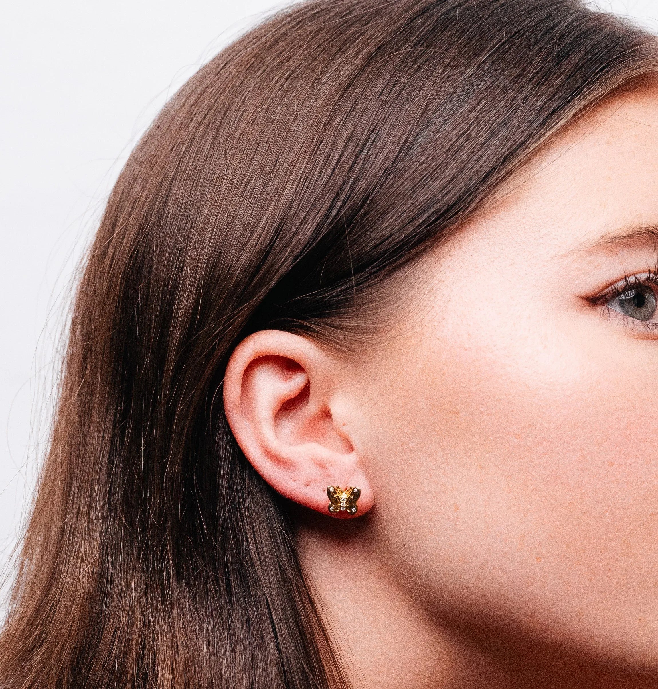 Alizia Butterfly Simple Stud Earrings