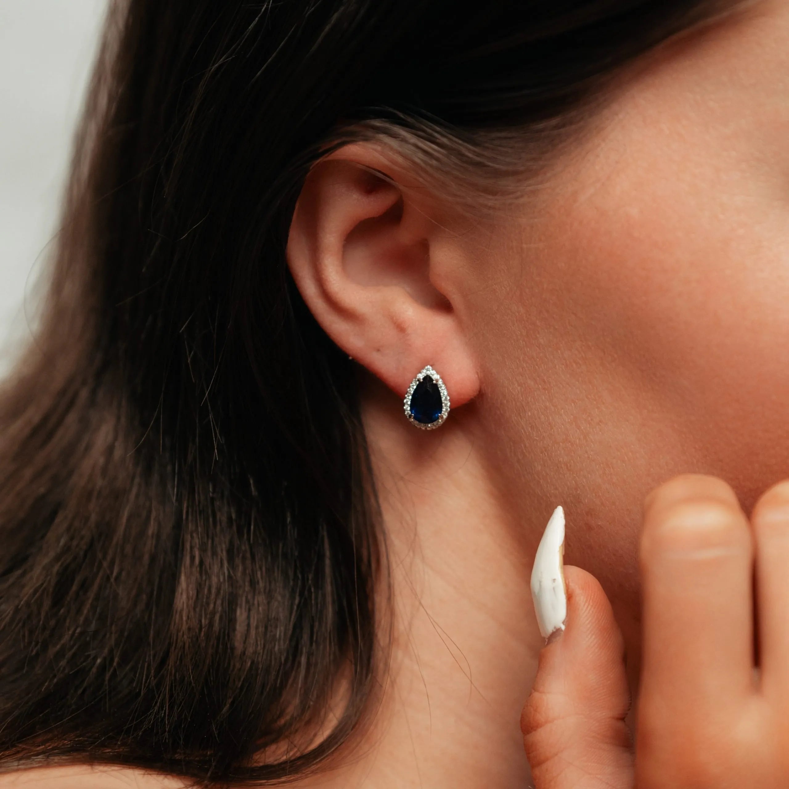Alizia Lady Di Stud Earrings