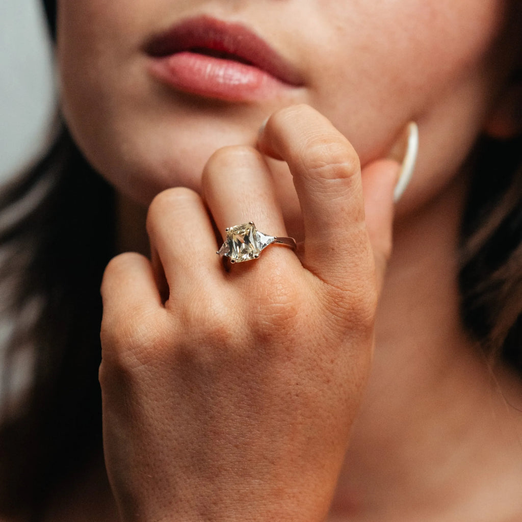 Alizia Diamond Ring