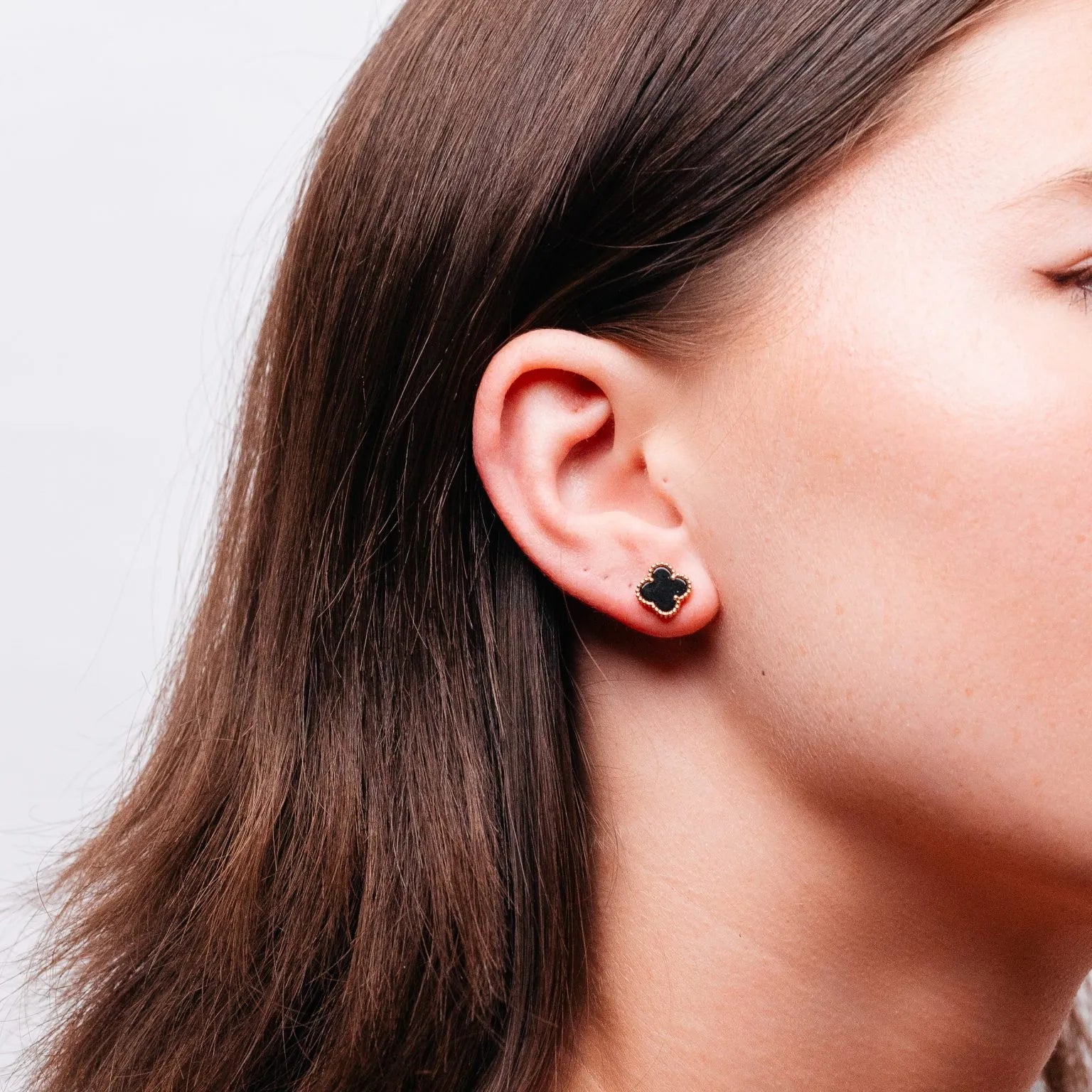 Alizia Clove Stud Earrings