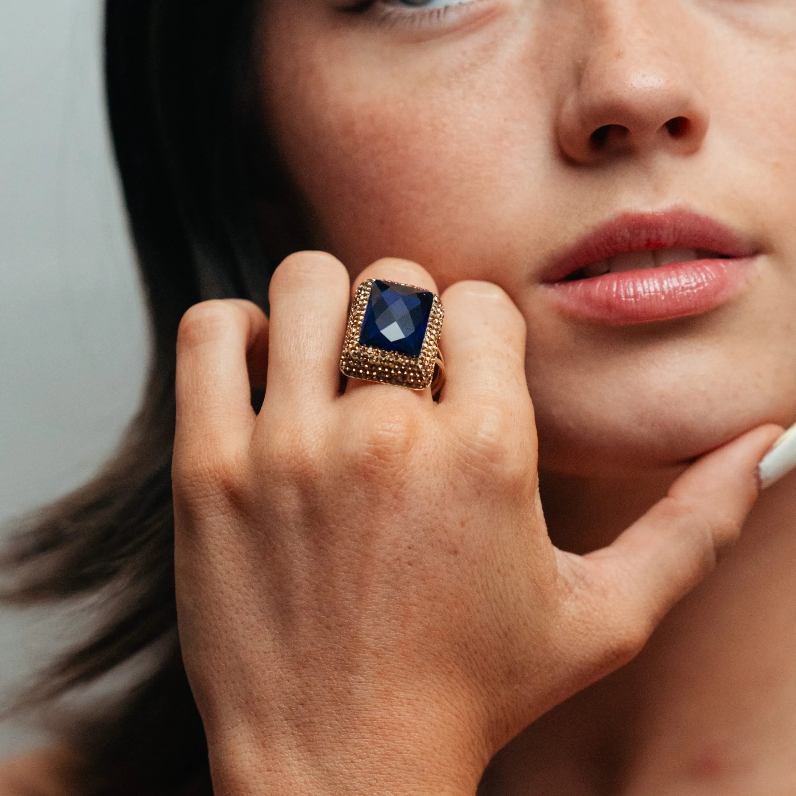 Alizia Crystal Outline Jewel Ring