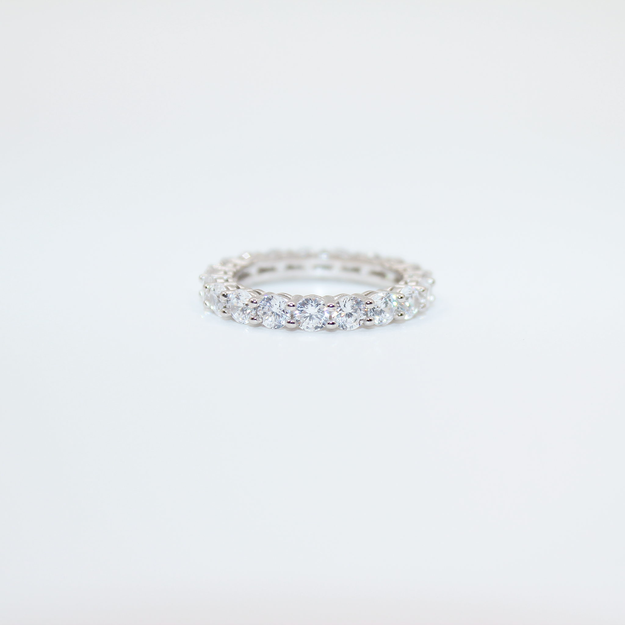 Alizia Single Prong Ring Size 6