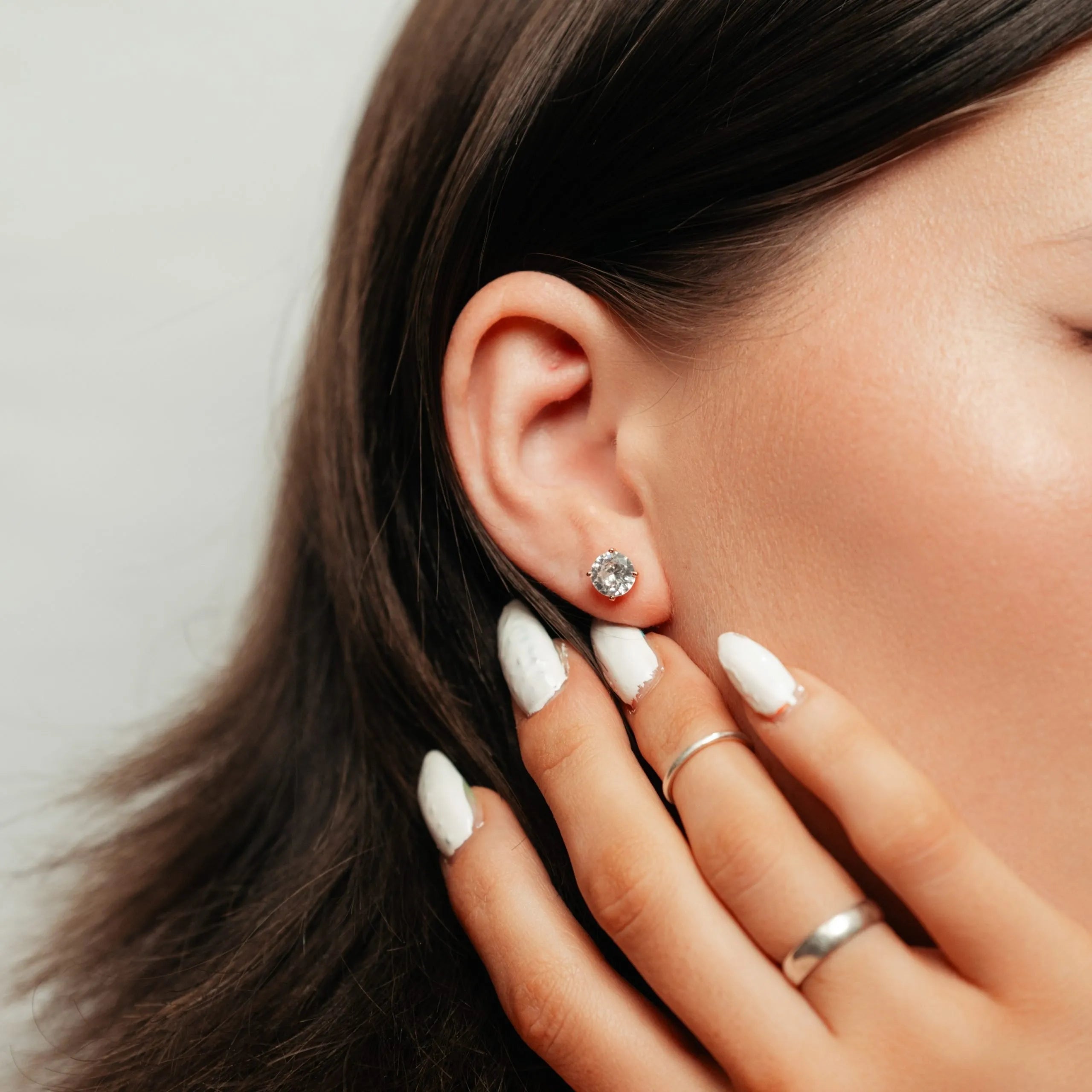 Alizia Daily Stud Earrings