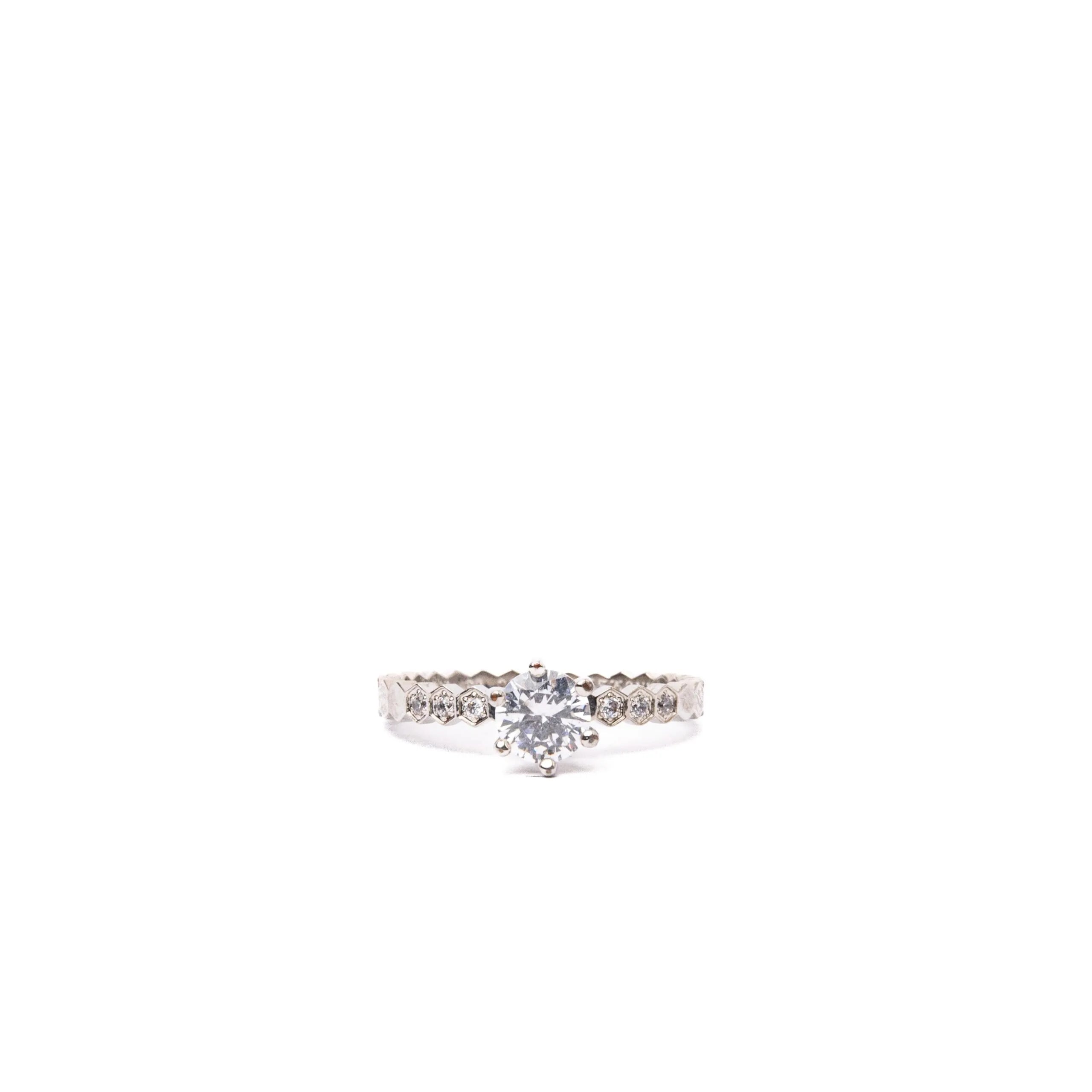 Alizia Honeycomb Solitaire Ring