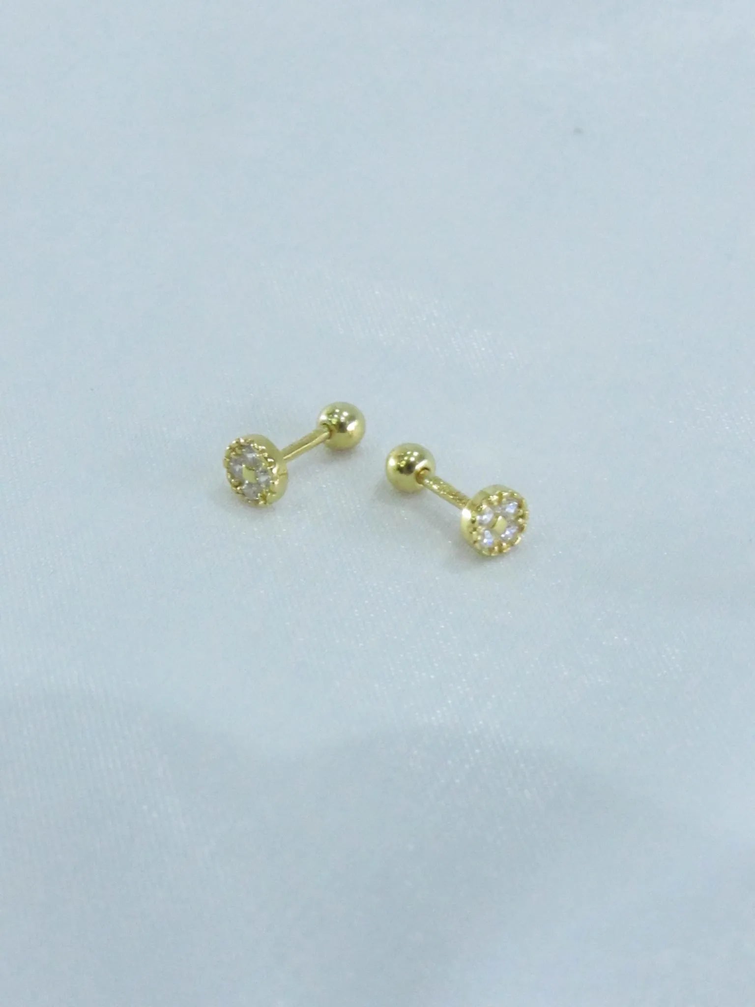 Alizia Mini Round Ball Back Earring (1 piece)