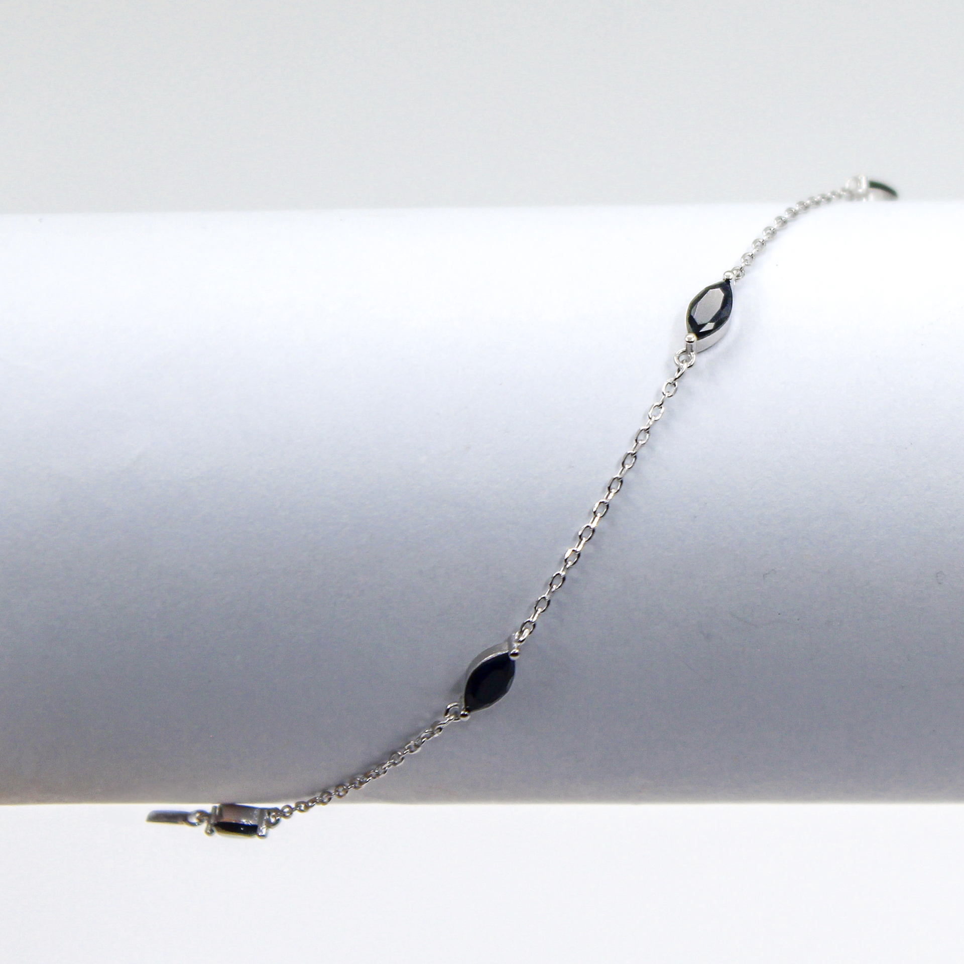 Alizia Pear Jewels Bracelet