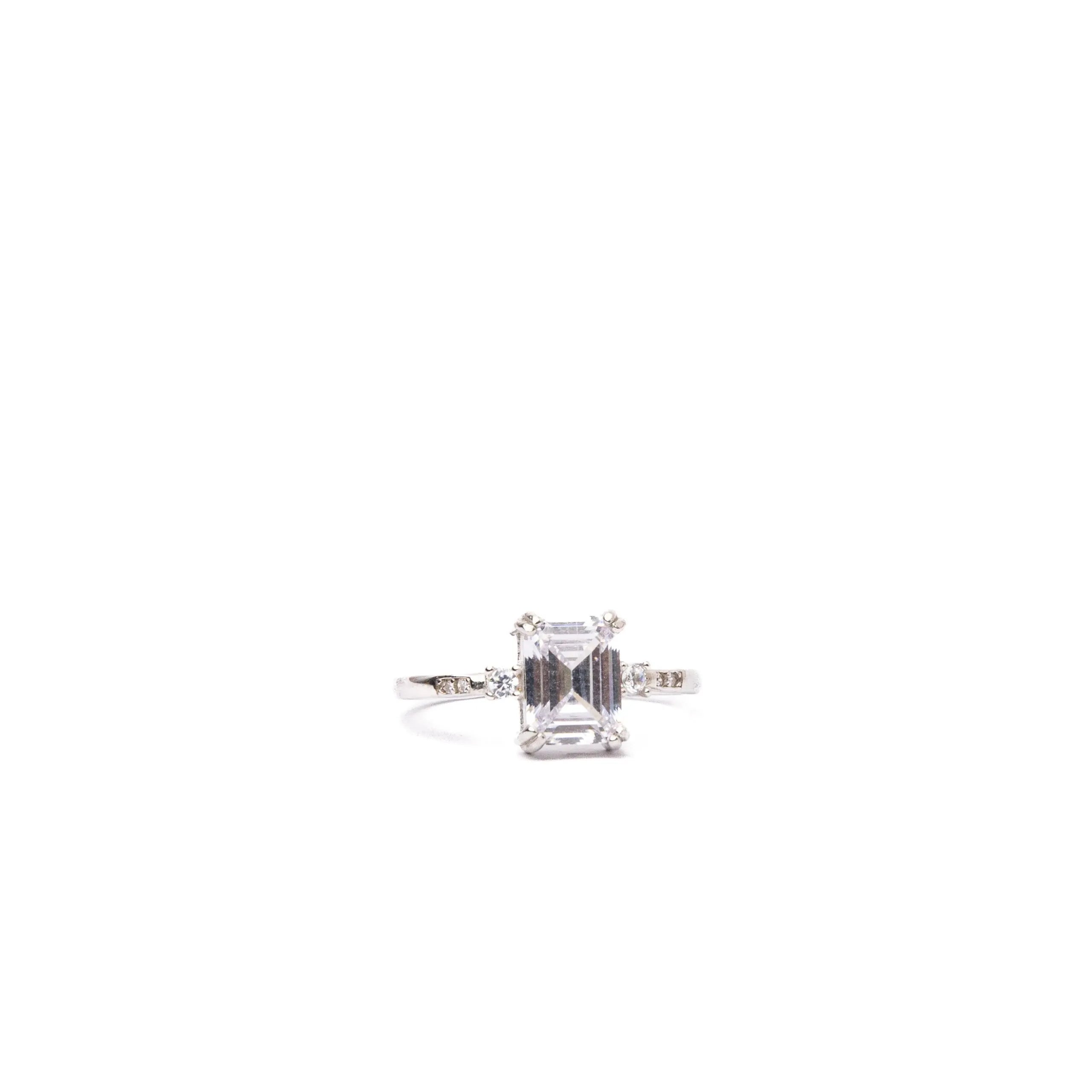 Alizia Rectangle Ring