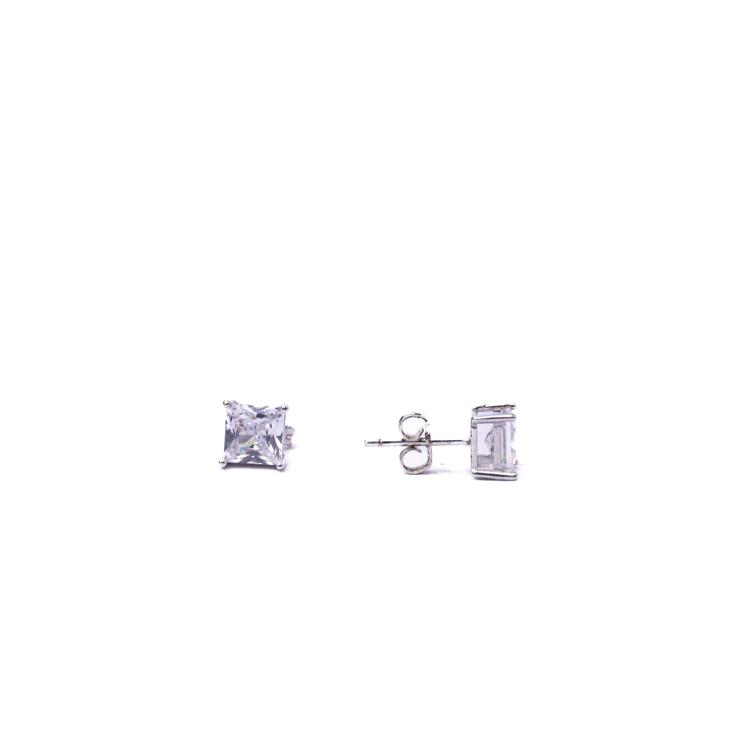 Alizia Square Stud Stud Earrings