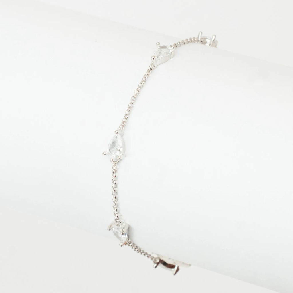Alizia Pear Bracelet