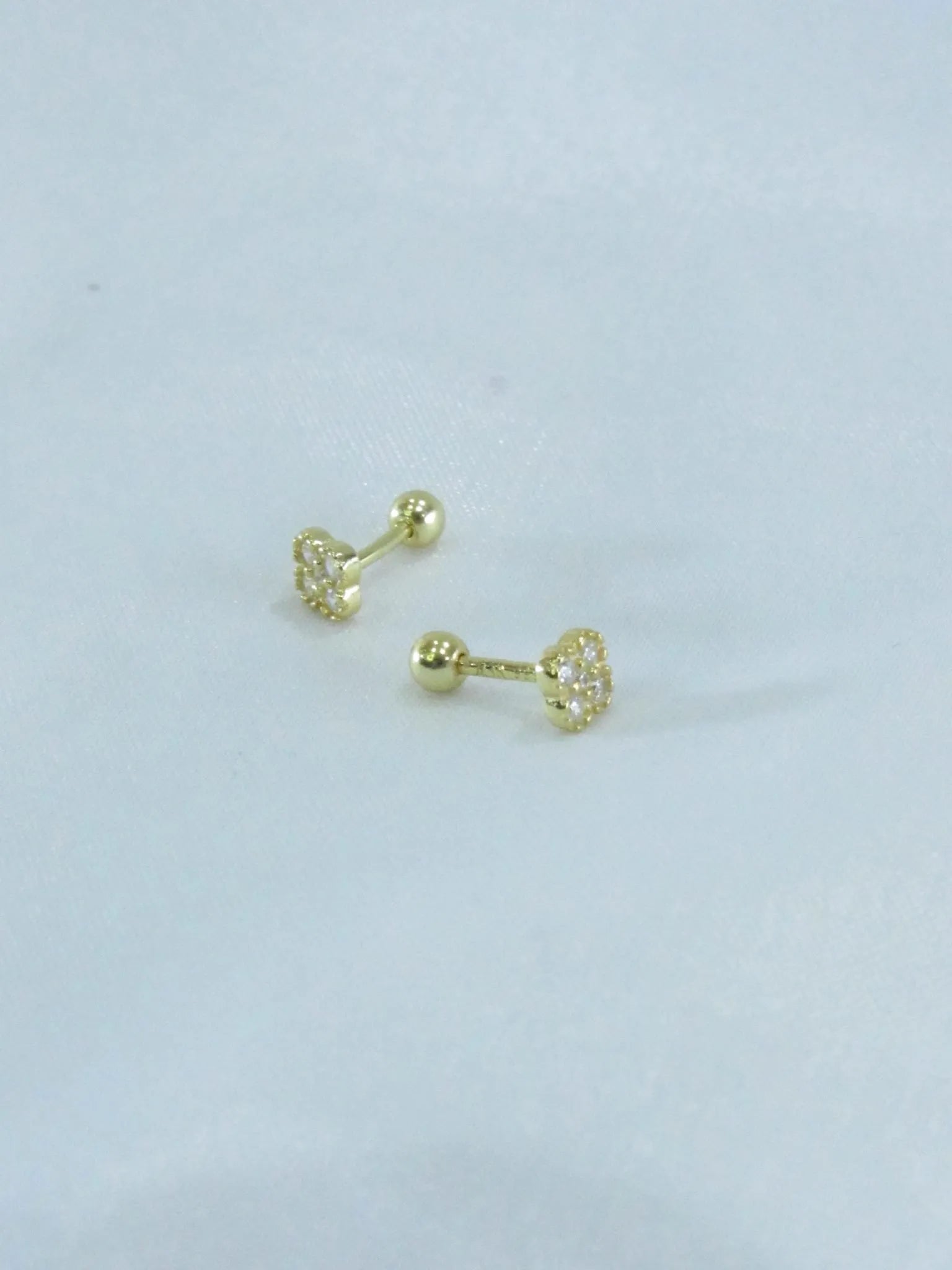 Alizia Mini Clove Ball Back Earring (1 piece)