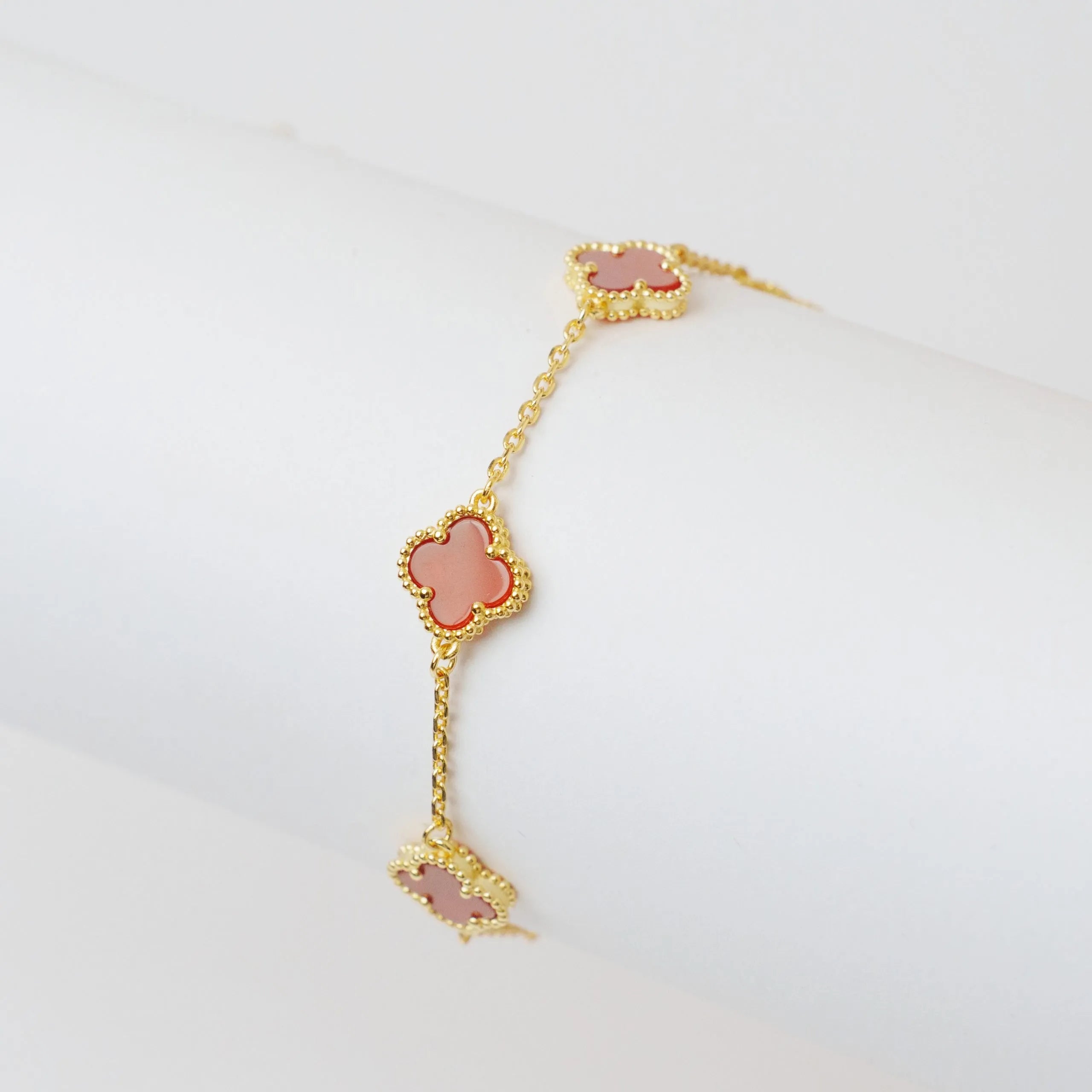 Alizia 6 Clove Bracelet