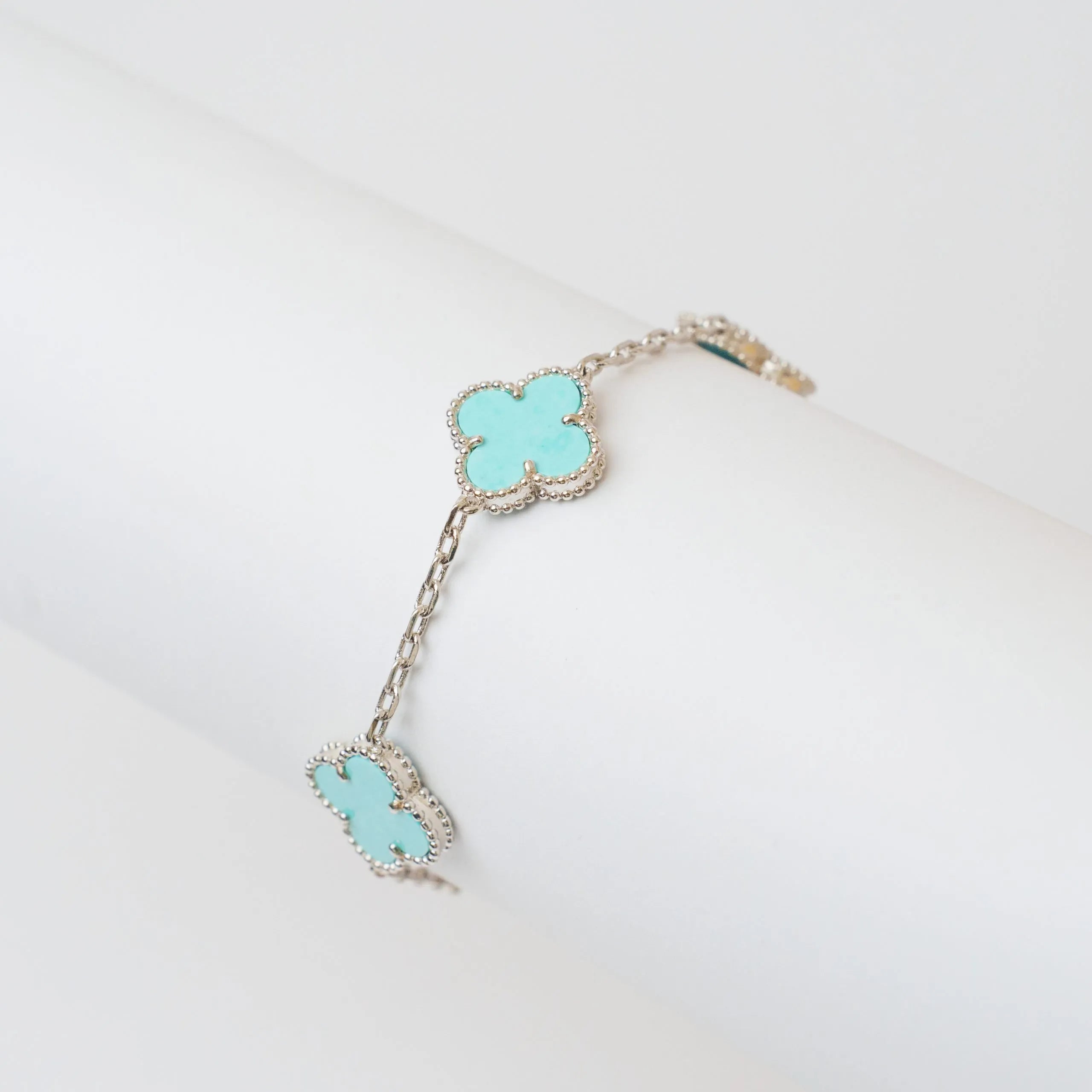 Alizia 5 Clove Bracelet