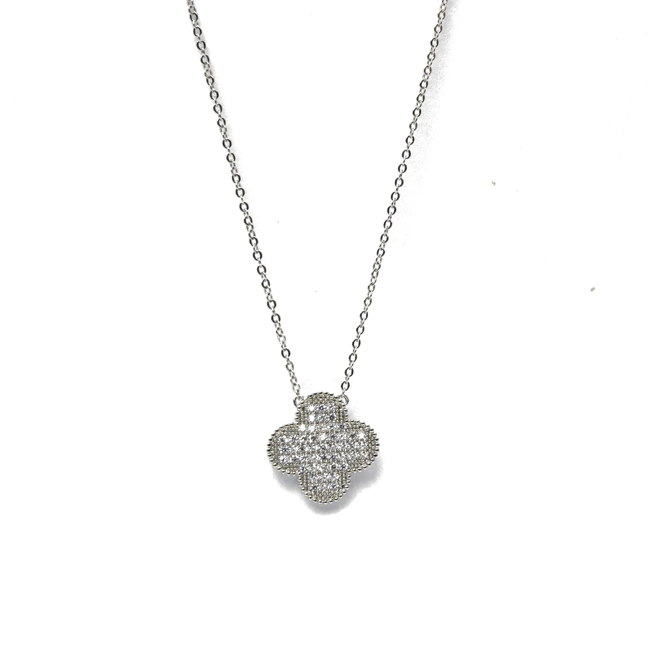 Alizia Single Chunky Medium Clove Necklace