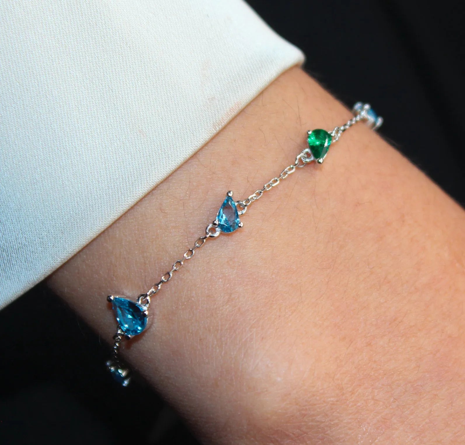 Alizia Small Pears Bracelet