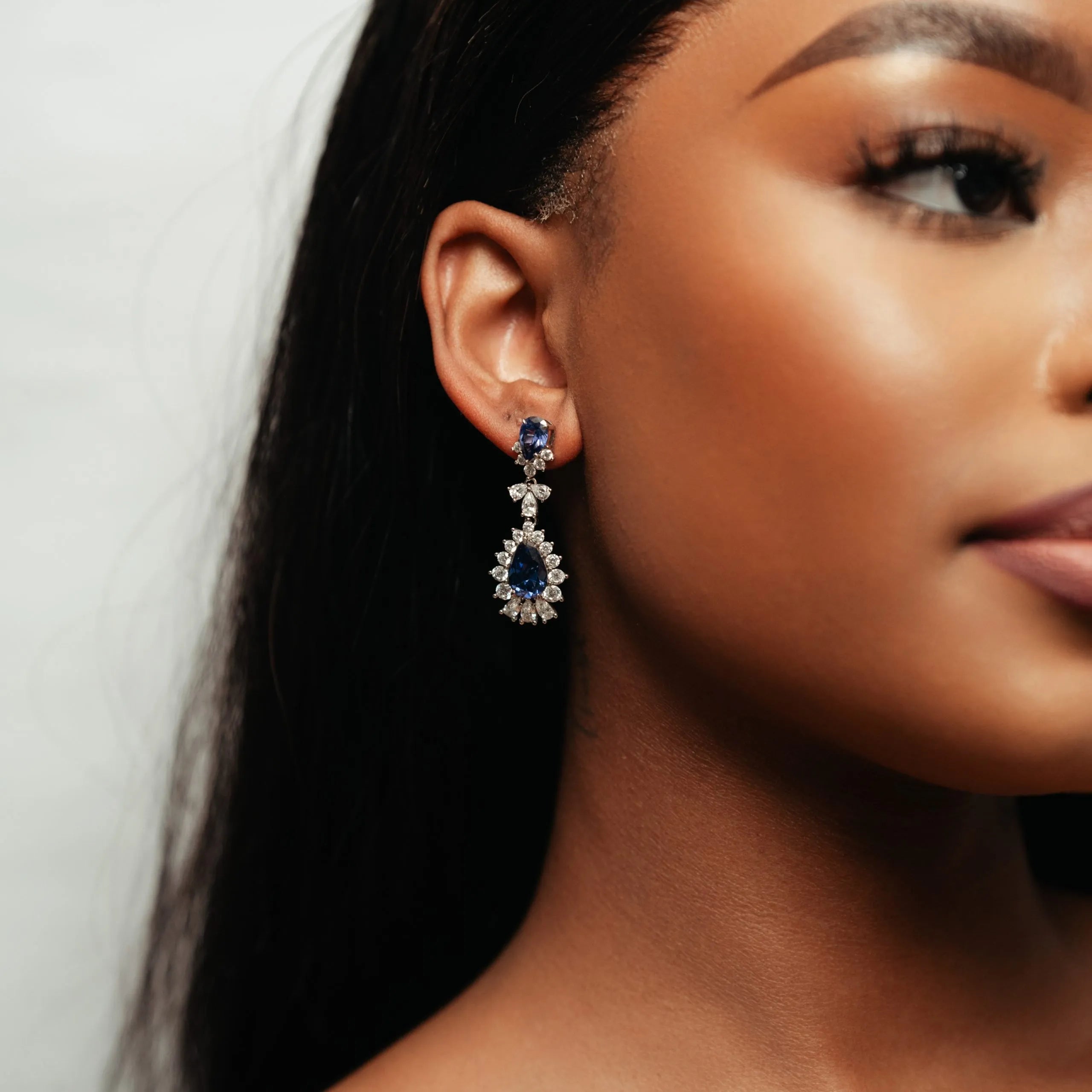 Alizia Chandelier Drop Earrings