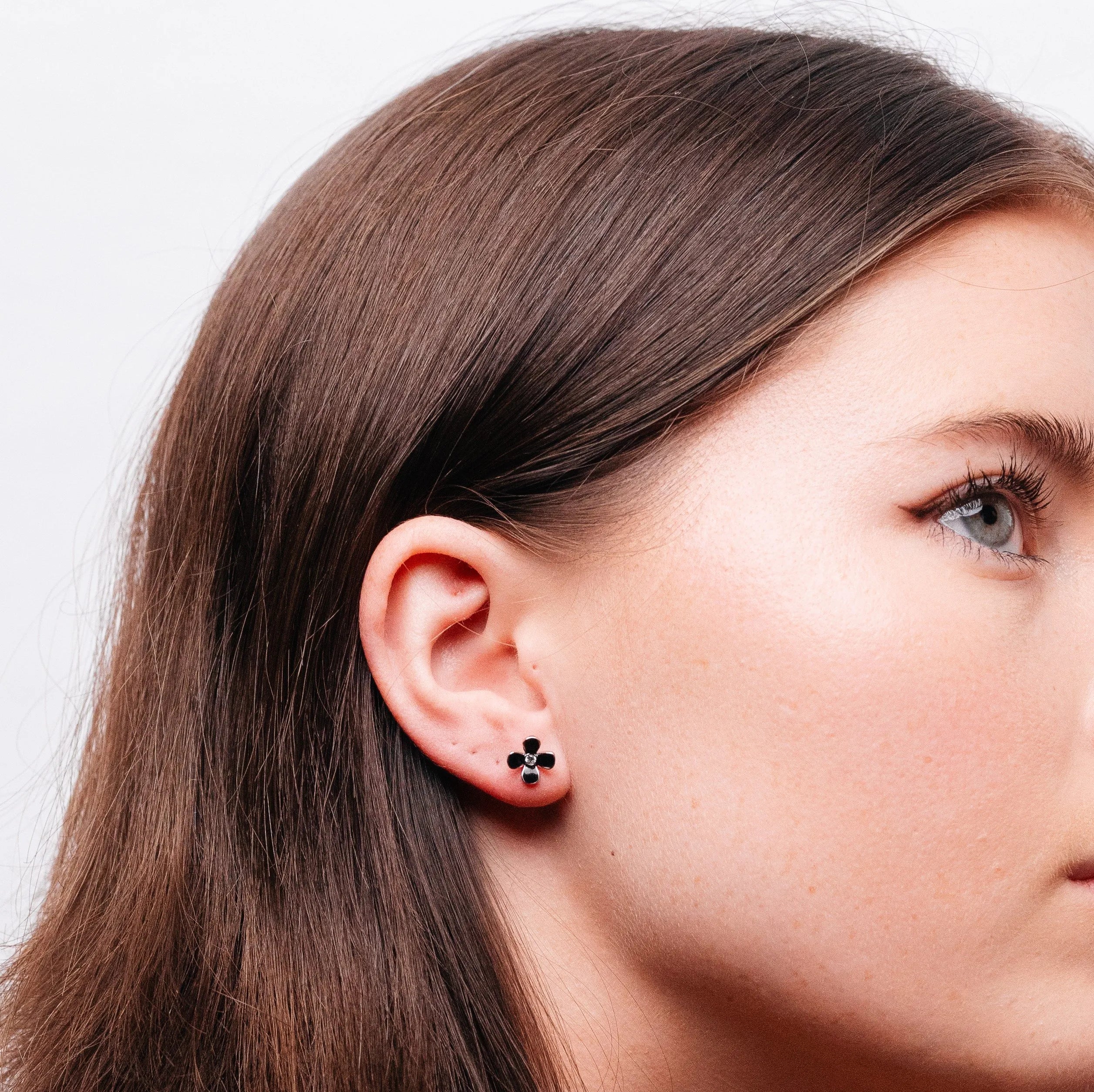 Alizia Jane Daisy Stud Earrings