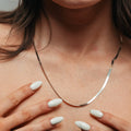 Alizia Flat Plain Short Necklace