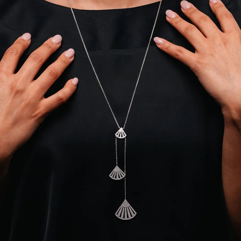 Alizia 3 Fan Abaya Long Necklace