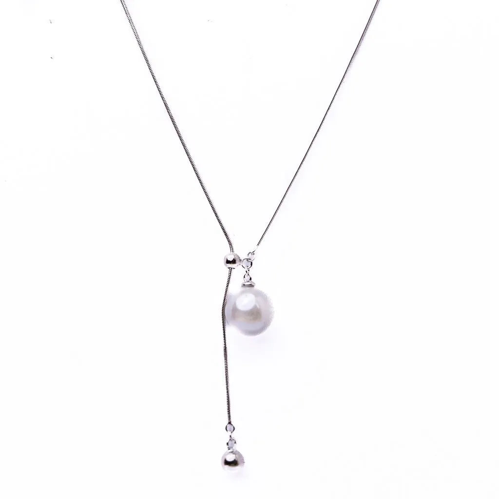Alizia Pearl Necklace