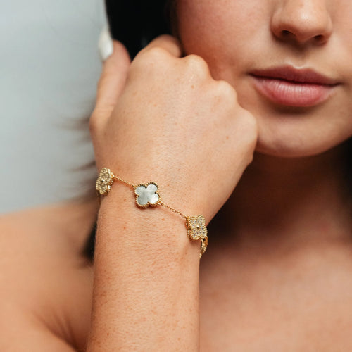 Alizia 5 Clove Bracelet