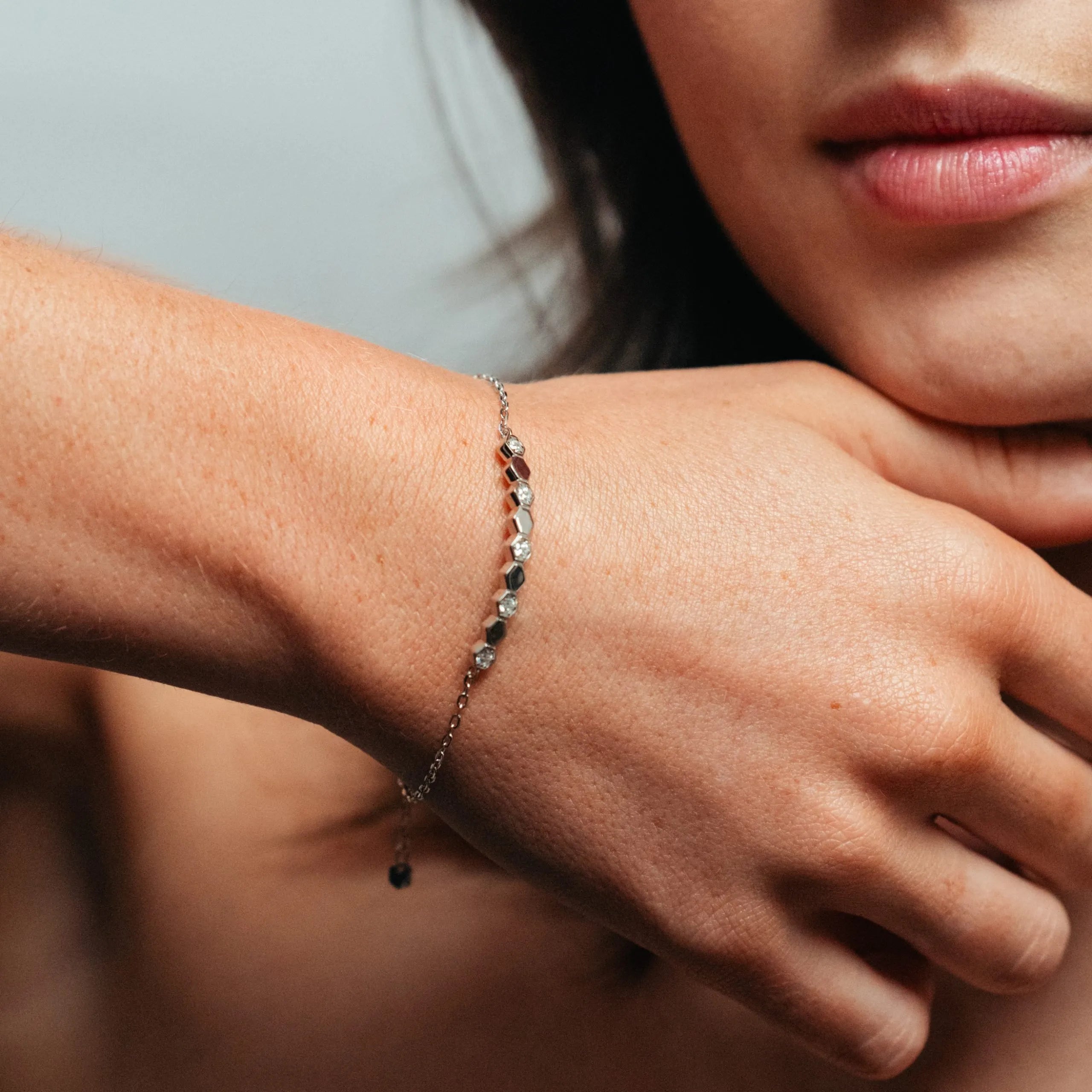 Alizia Honeycomb Bracelet