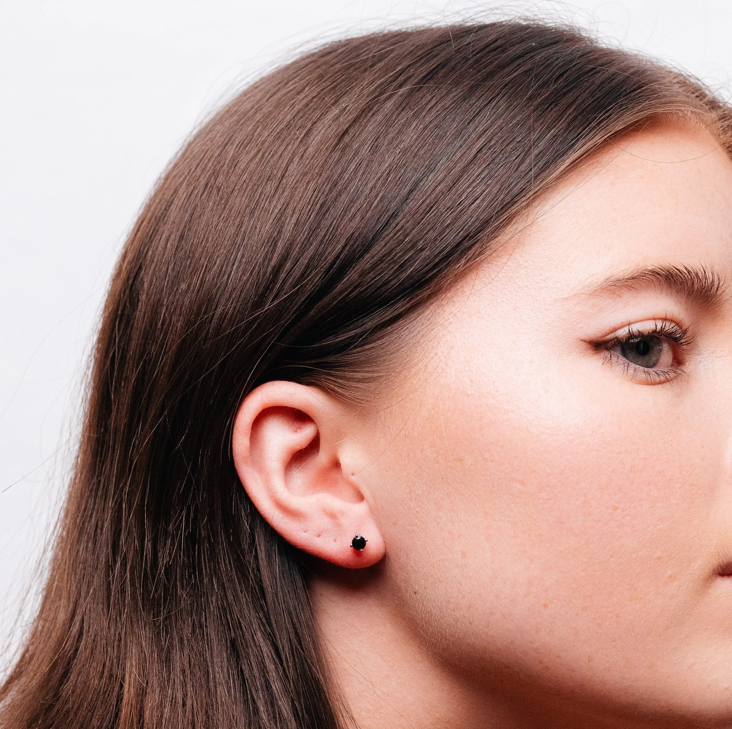 Alizia Cubic Stud Small Stud Earrings