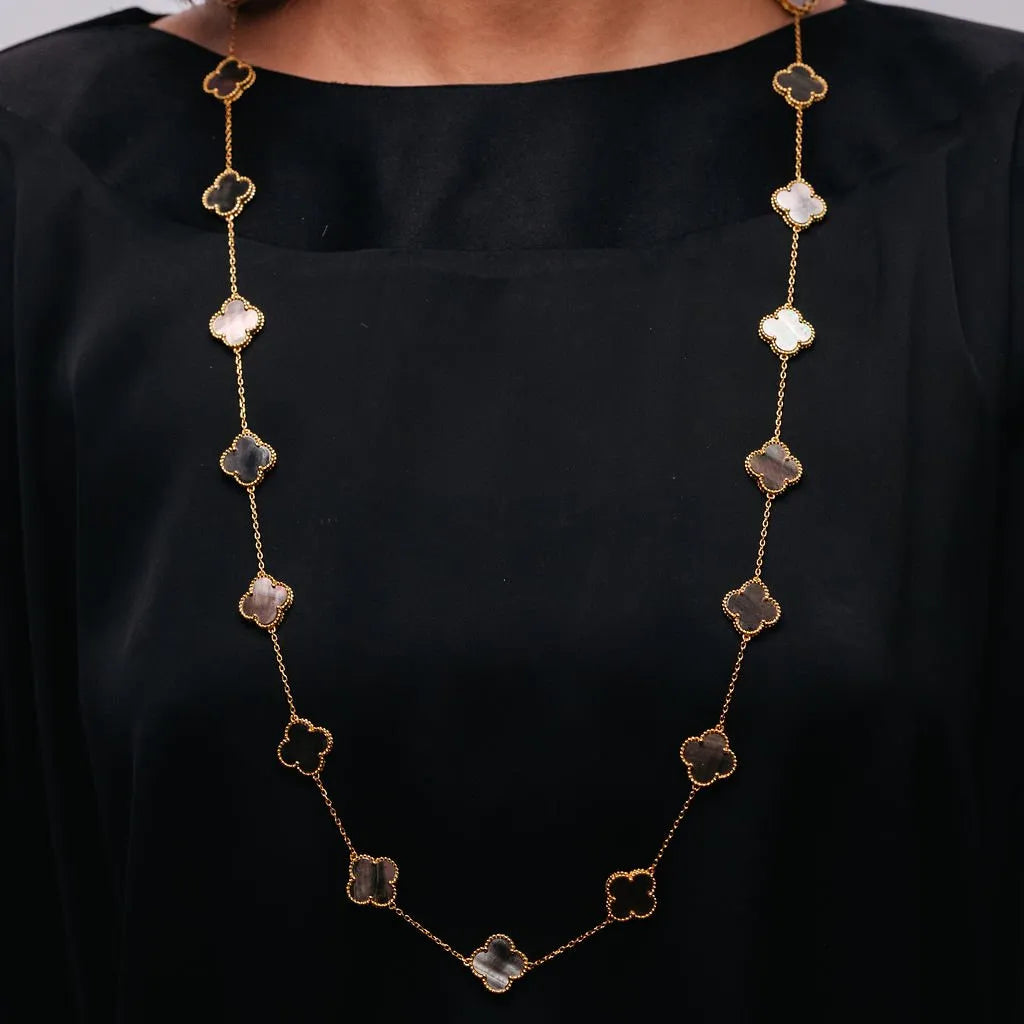 Alizia Cloves Long Necklace