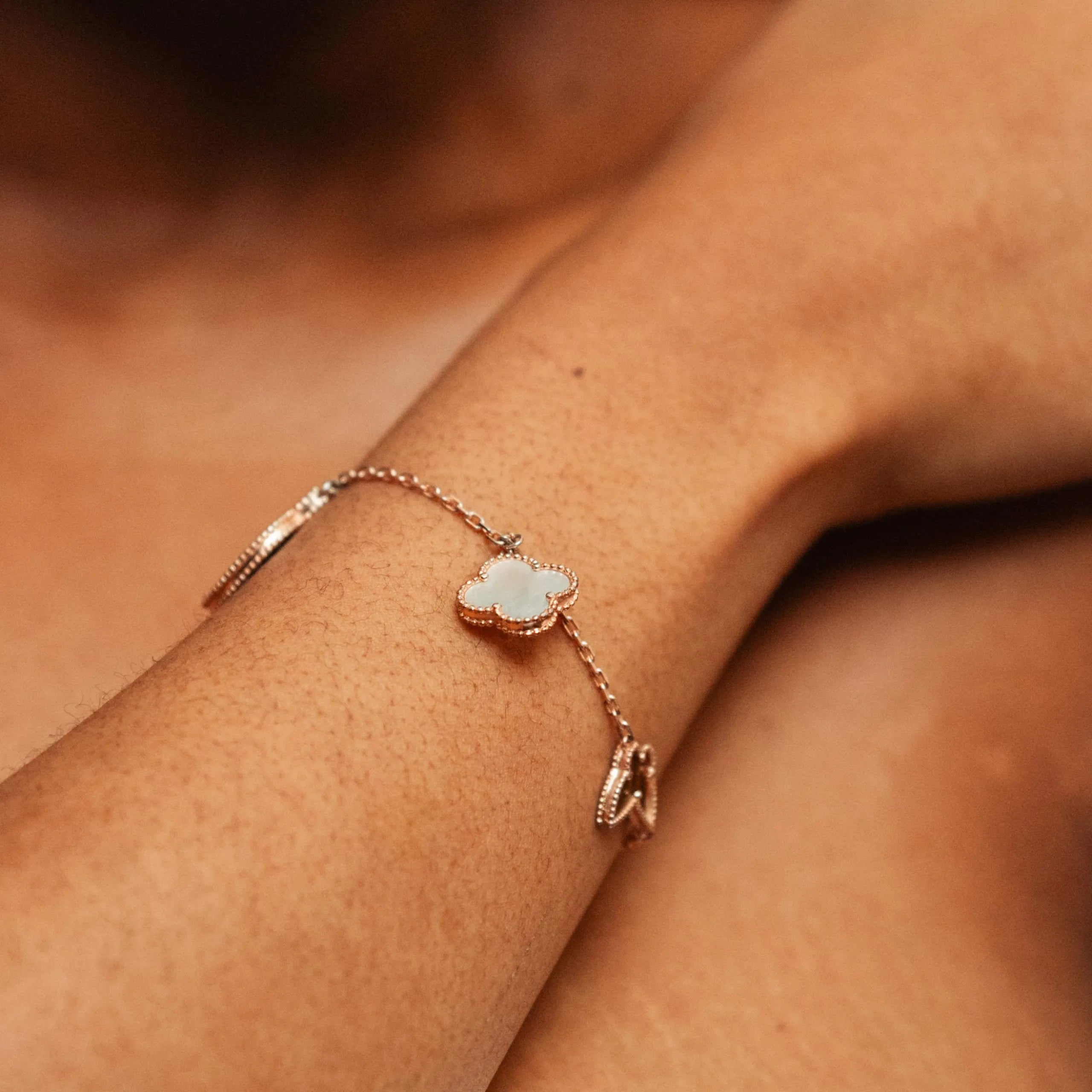 Alizia Flower Charm Bracelet
