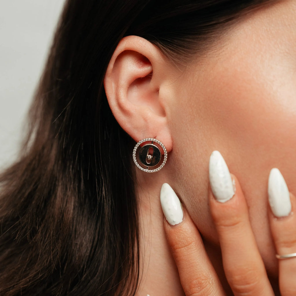 Alizia Messika Circle Halo Stud Earrings