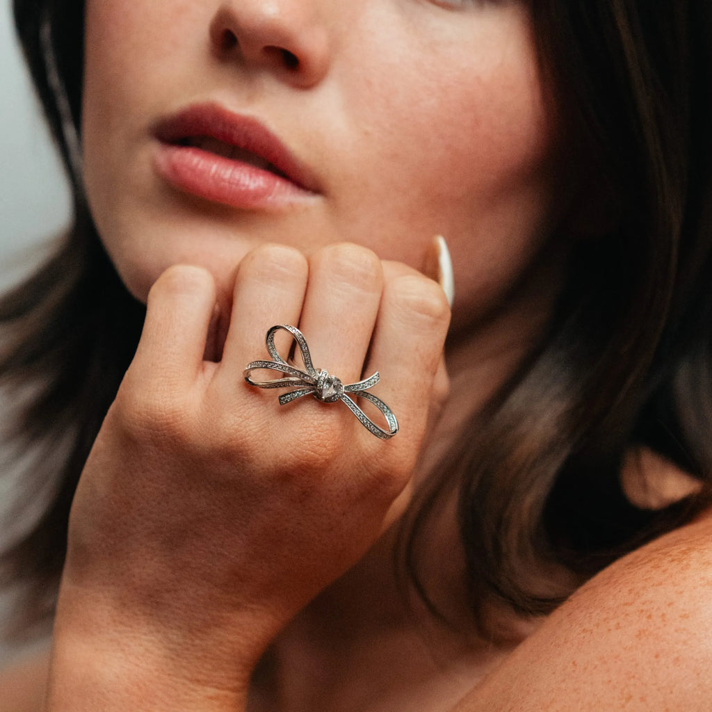 Alizia Big Bow Ring