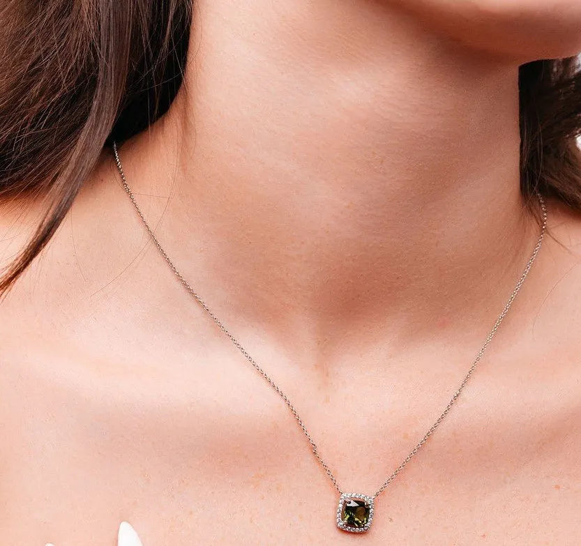 Alizia Stone Short Necklace