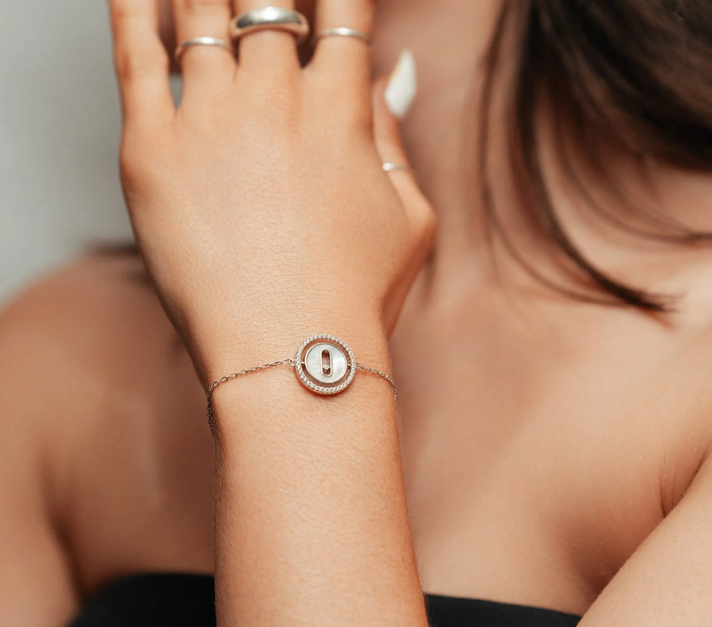 Alizia Circular Bracelet