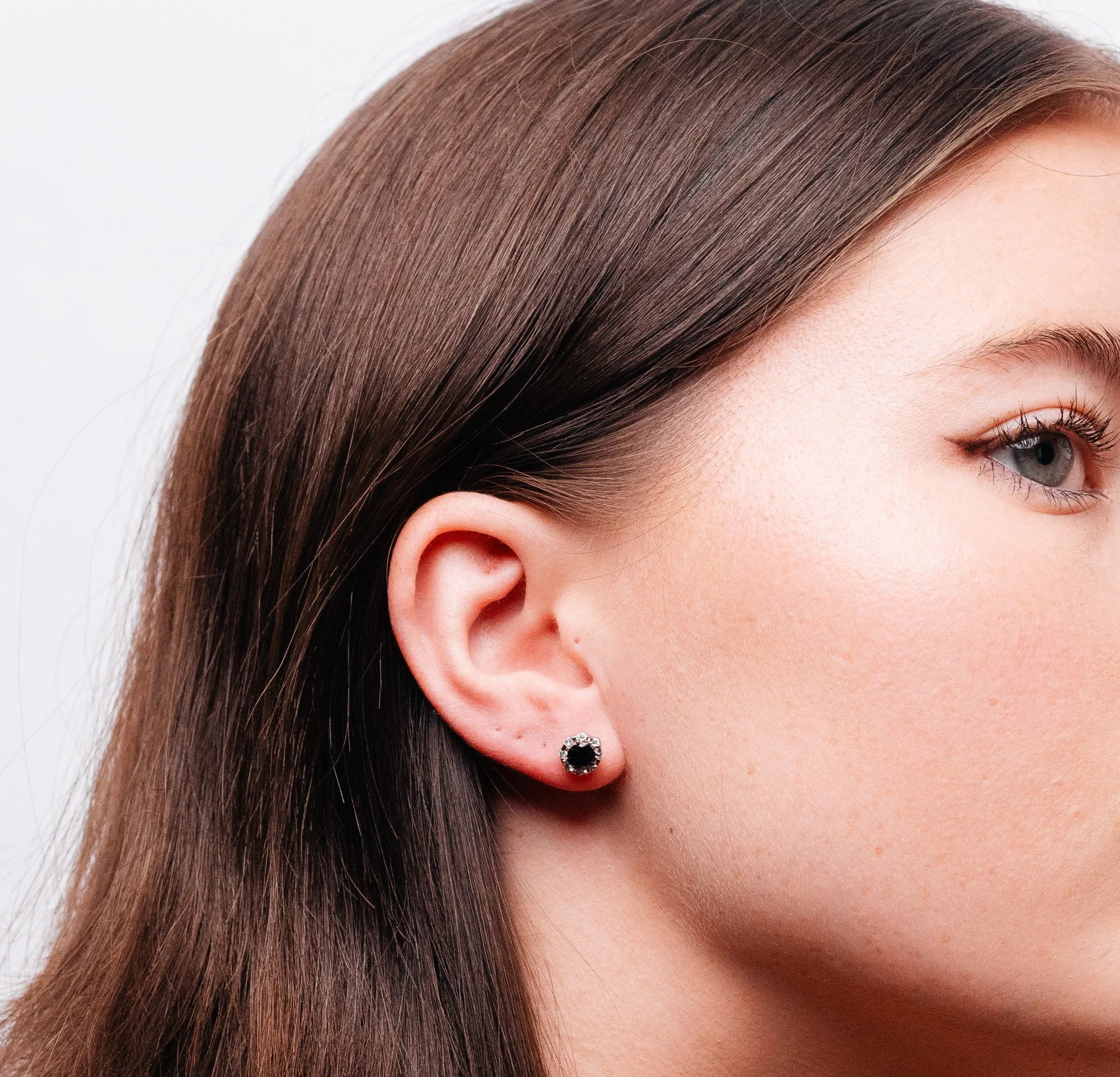 Alizia Stud 02 Stud Earrings