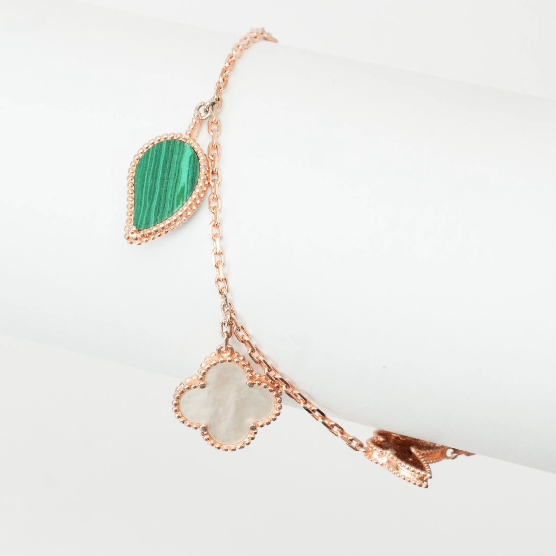 Alizia Flower Charm Bracelet