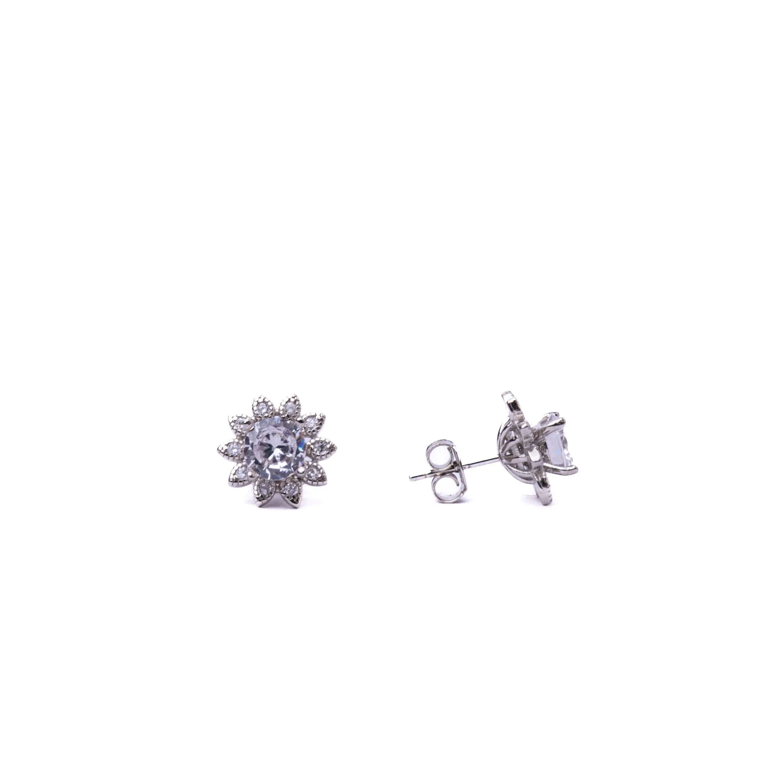 Alizia Flower Cluster Stud Earrings