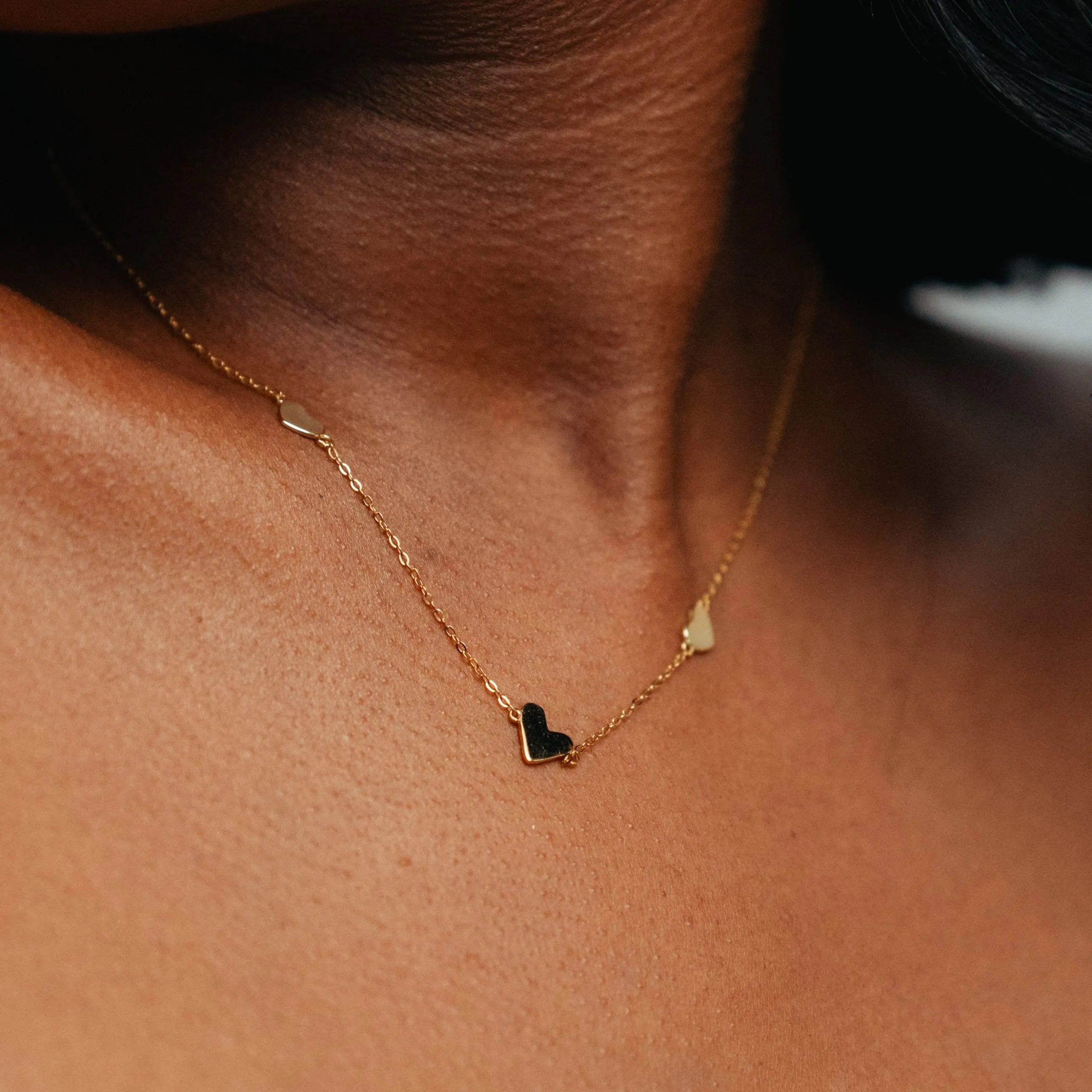 Alizia 3 Hearts Short Necklace