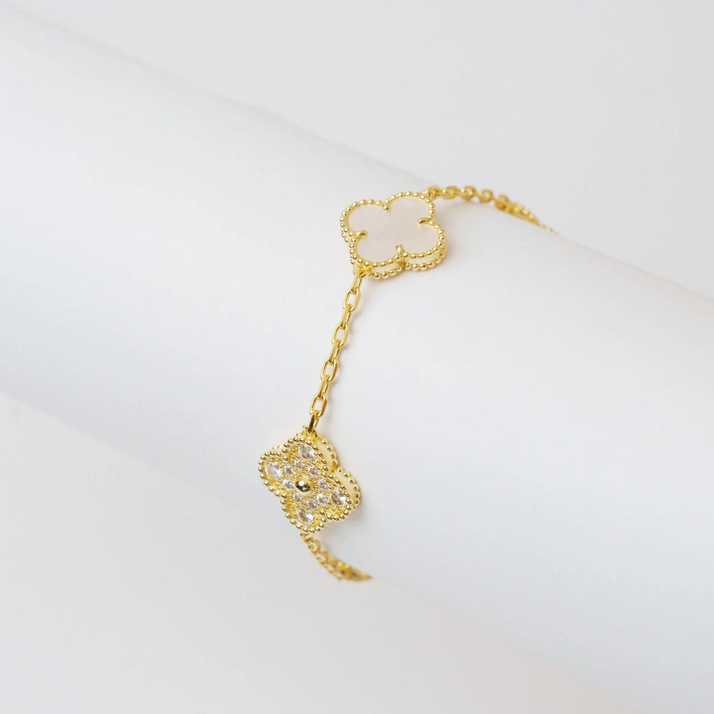 Alizia 5 Clove Bracelet