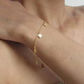 Alizia Hanging Cloves Bracelet