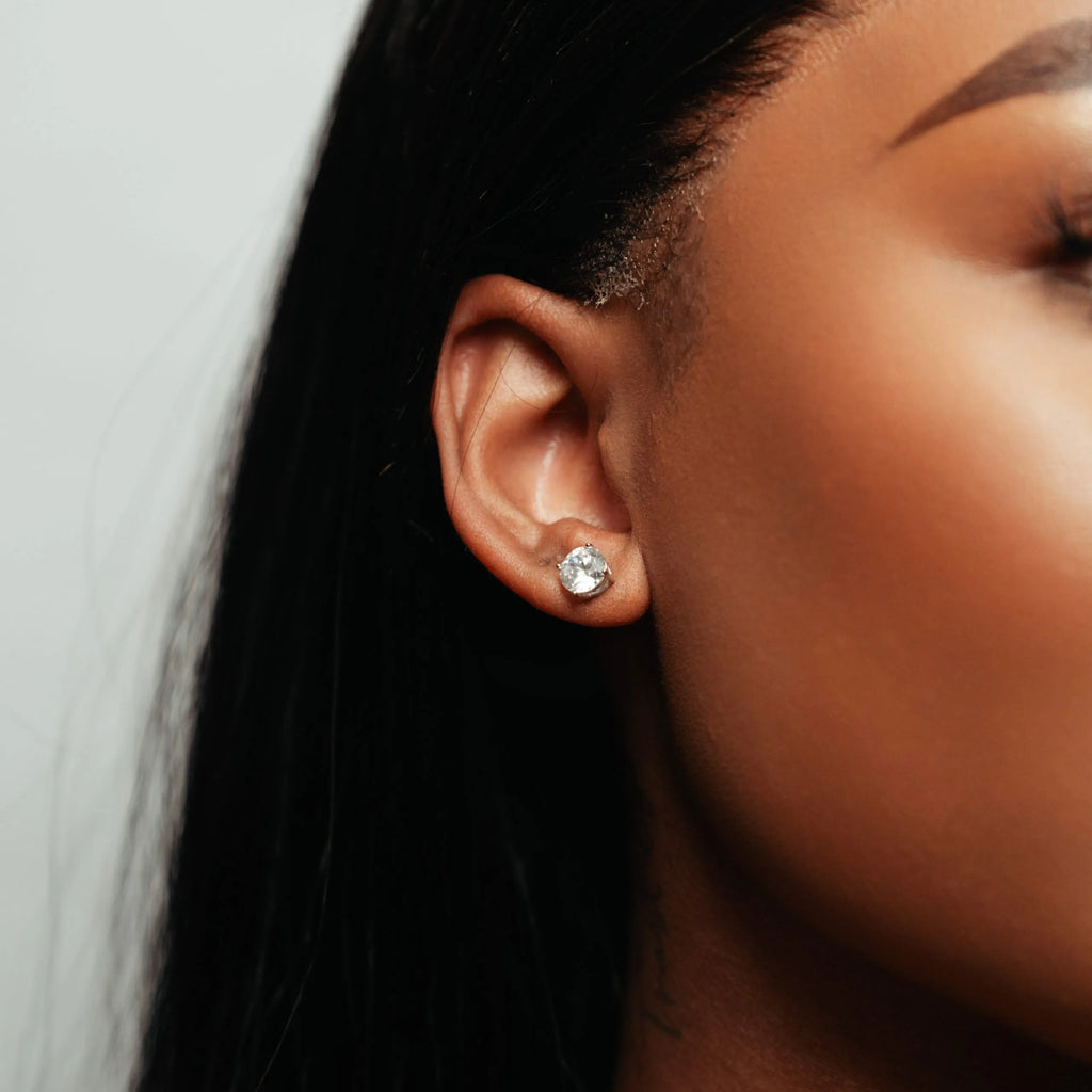 Alizia Daily Stud Earrings
