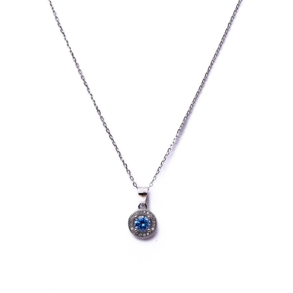 Alizia Halo Short Necklace